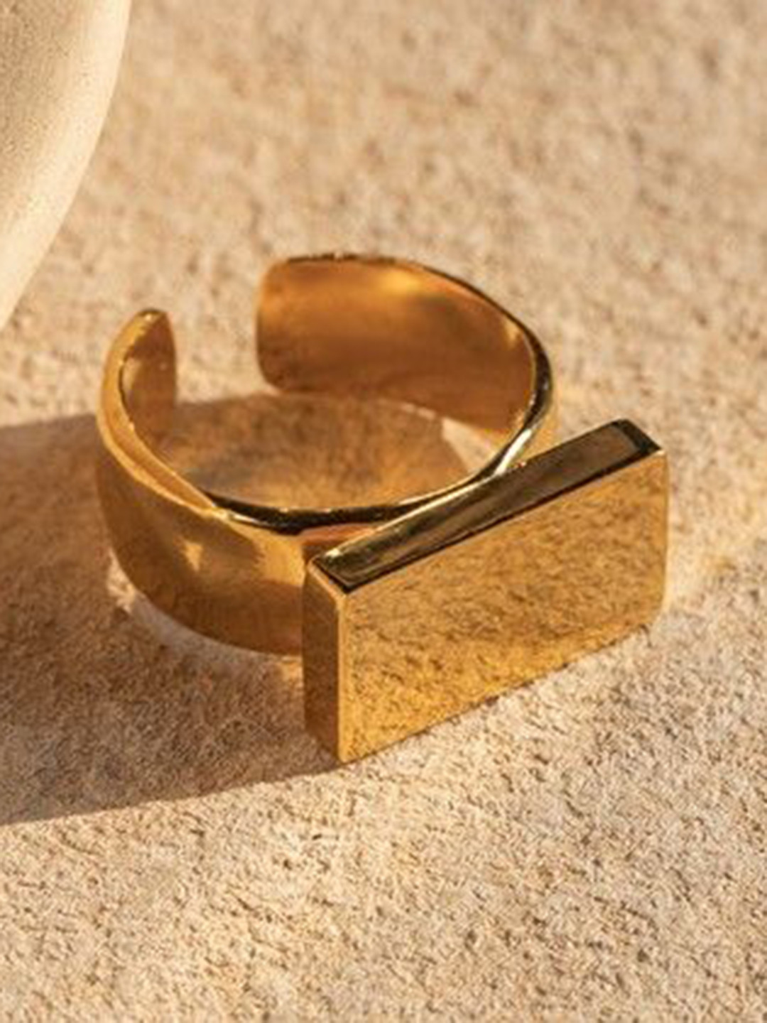 DressBerry 18KT Gold Plated Horizon Adjustable Finger Ring