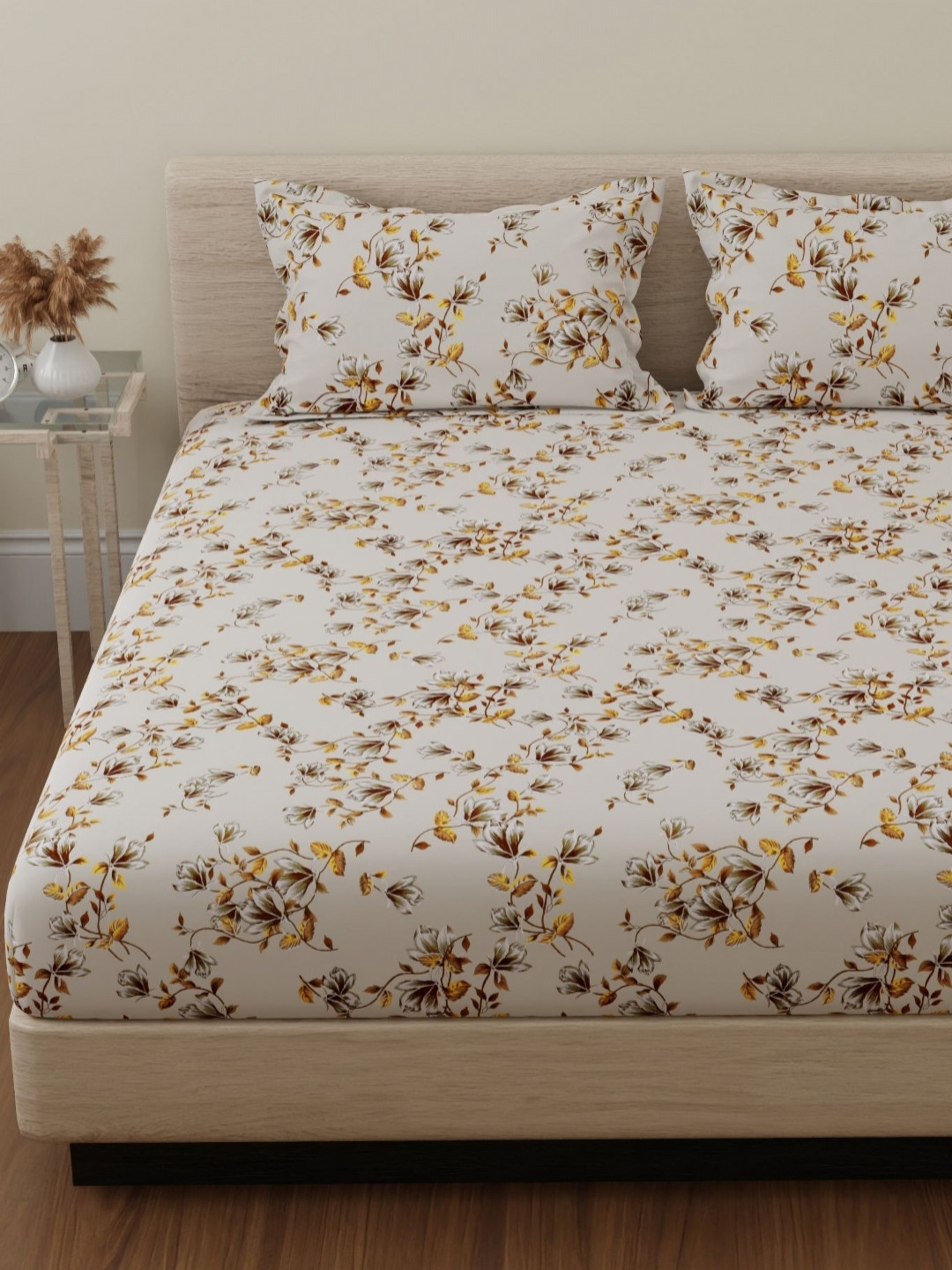 Huesland by Ahmedabad Yellow Floral Cotton 144 TC Double Queen Bedsheet Set-2.44mx2.23m