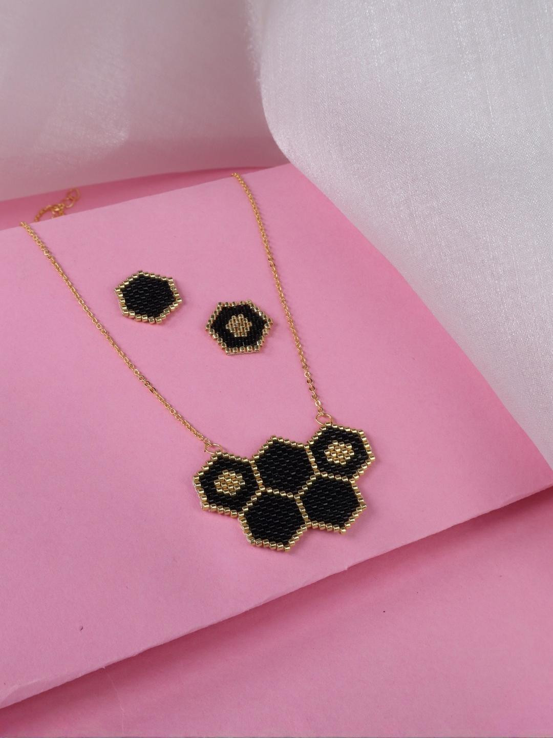 Threads & Beads Necklace & Earring Jewellery Set