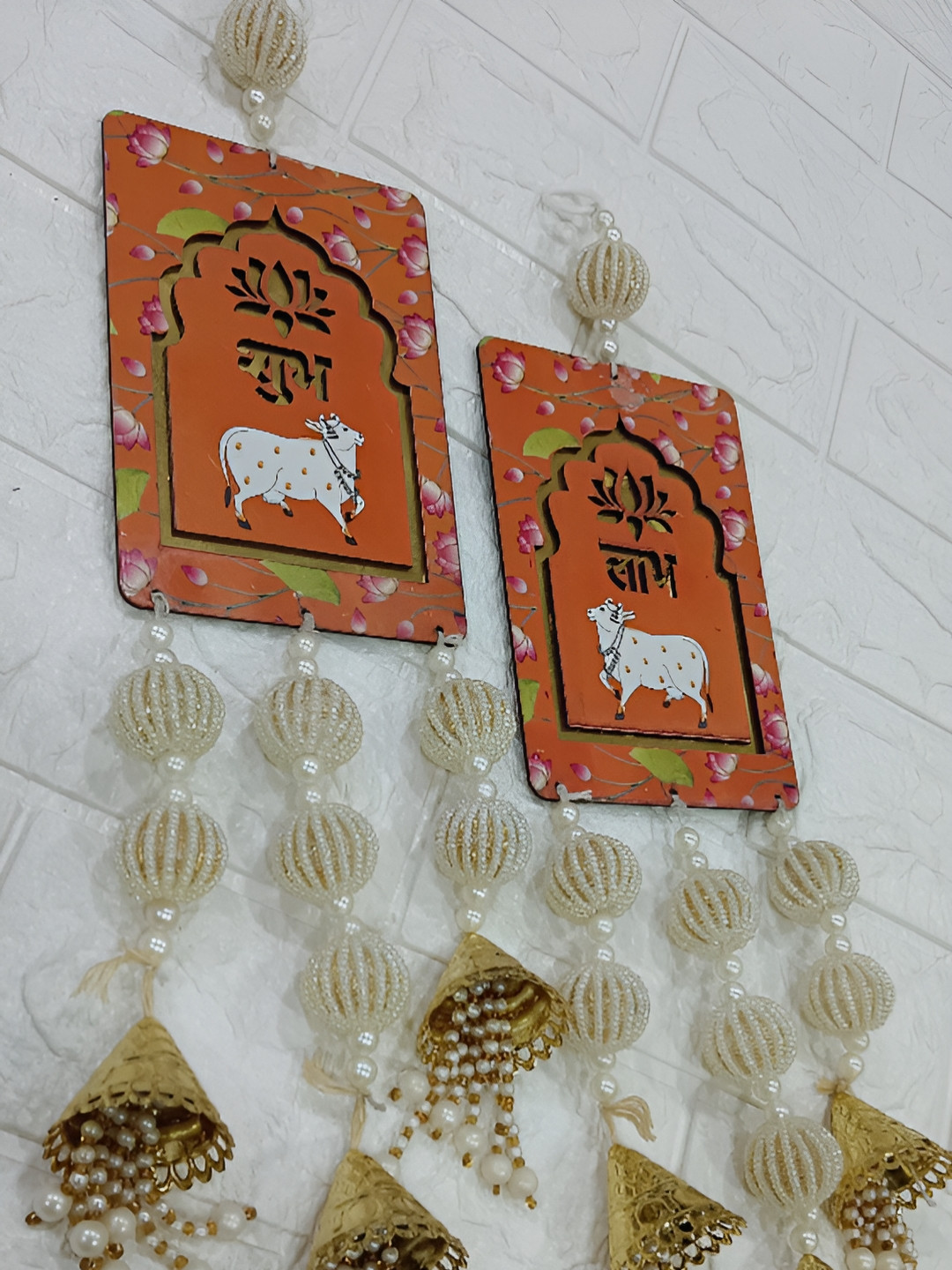 Sellplus 2-Pcs Orange-Coloured Pichwai Cow Wooden Festive Hanging