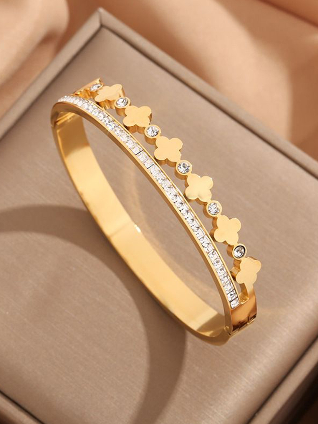 Aiza 18KT Gold Plated Petal Power Bangle Bracelet