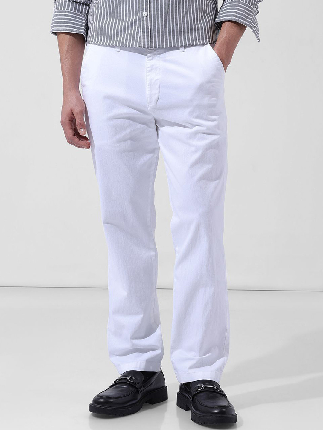 The Indian Garage Co Men Chinos Trousers
