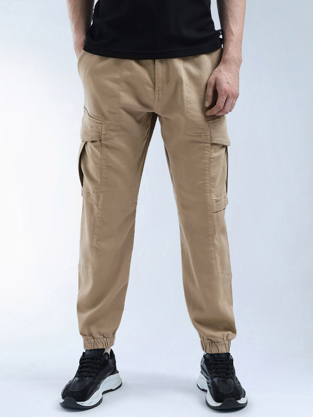 Flying Machine Men Mid Rise Relaxed Fit Cargo Style Joggers