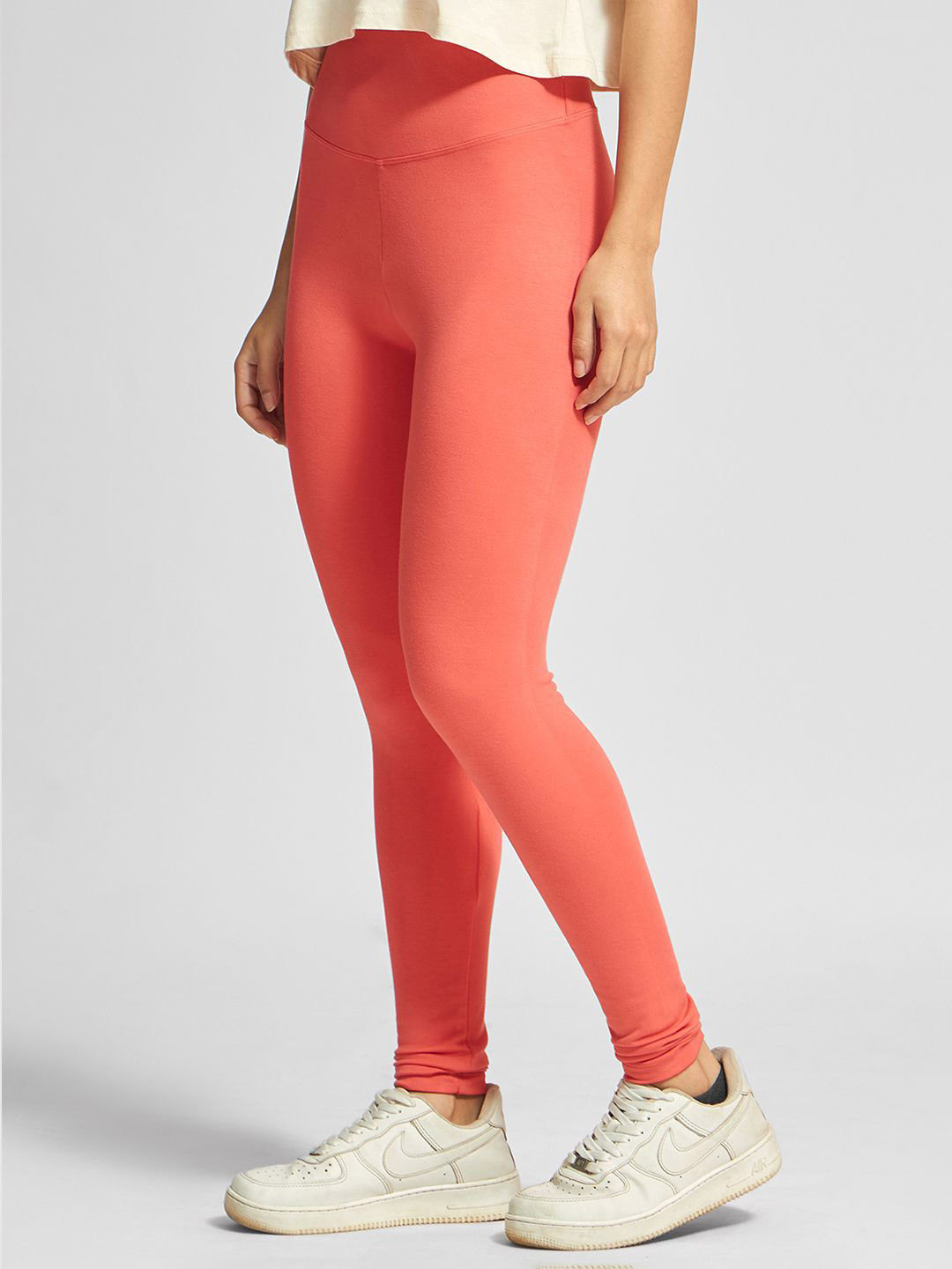 URBAN ADVENTURE Mid-Rise Ankle-Length Tights