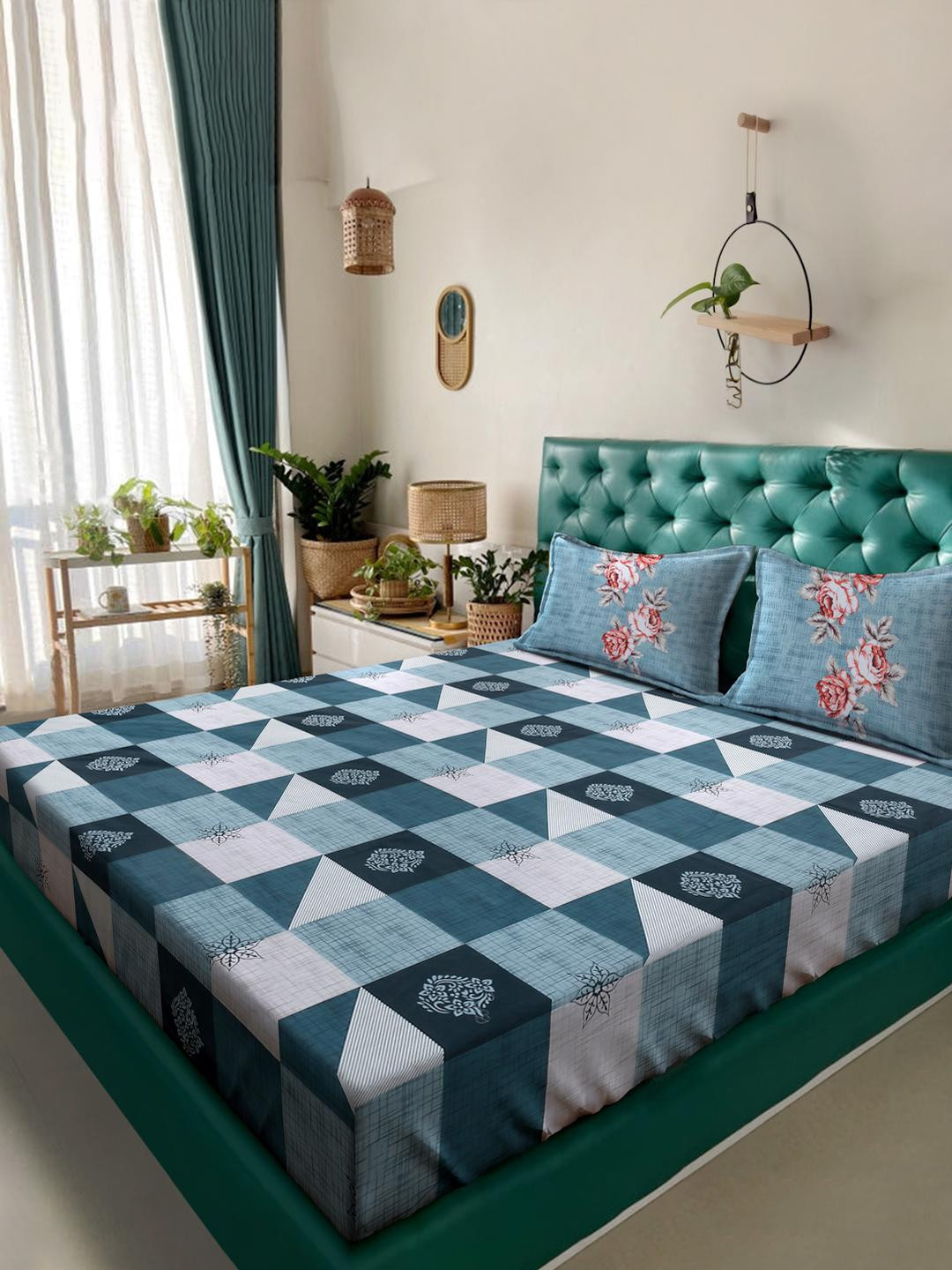 KLOTTHE Blue Geometric 400 TC King Bedsheet with 2 Pillow Covers