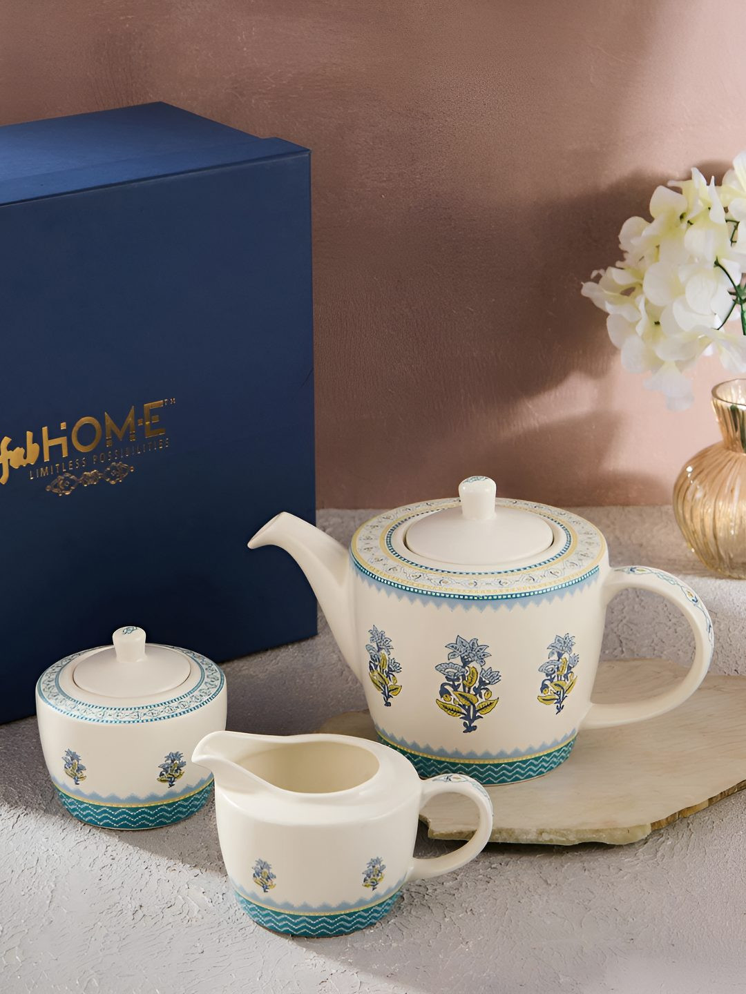 Fabindia White & Blue Printed Sangam Ceramic Teapot Set