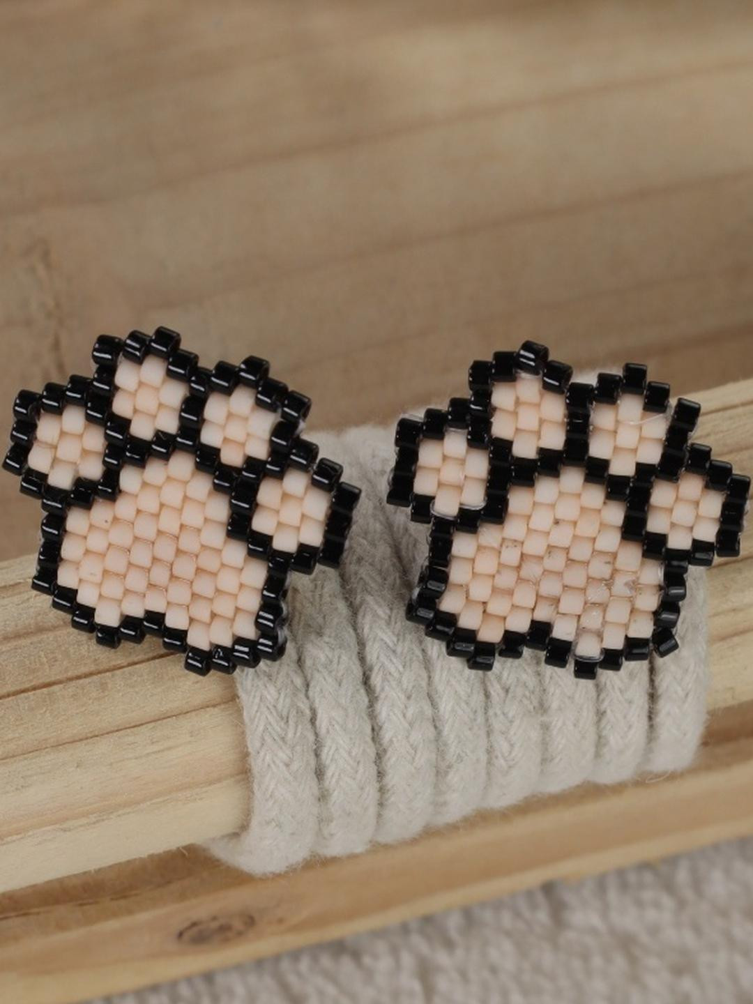 Threads & Beads Animal Shaped Studs Earrings