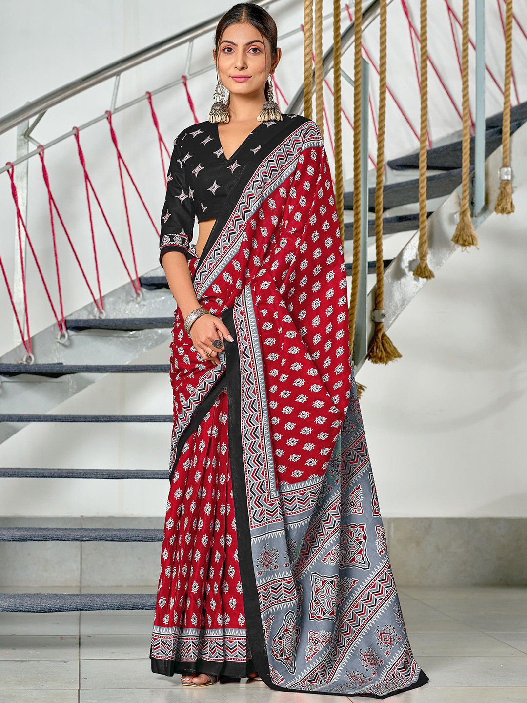 Pandadi Saree Ethnic Motifs Printed Block Print Saree