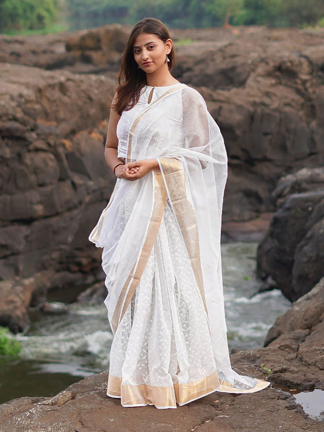 Chidiyaa Safed Seafoam cream Kota Doria Ivory Block Printed Saree