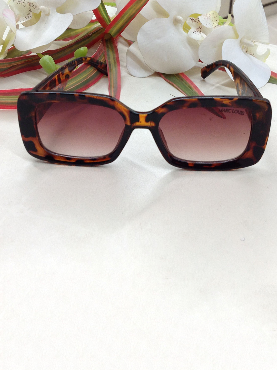 MARC LOUIS Unisex UV Proctected Rectangle Sunglasses W9045 C49