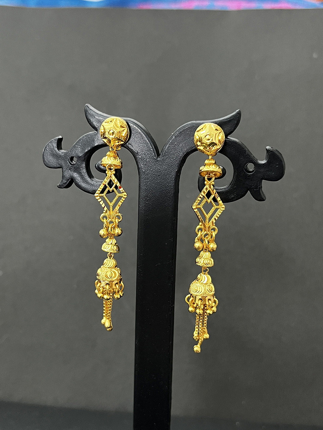 Anshenterpris Gold-Plated Sui Dhaga Dome Shaped Jhumkas