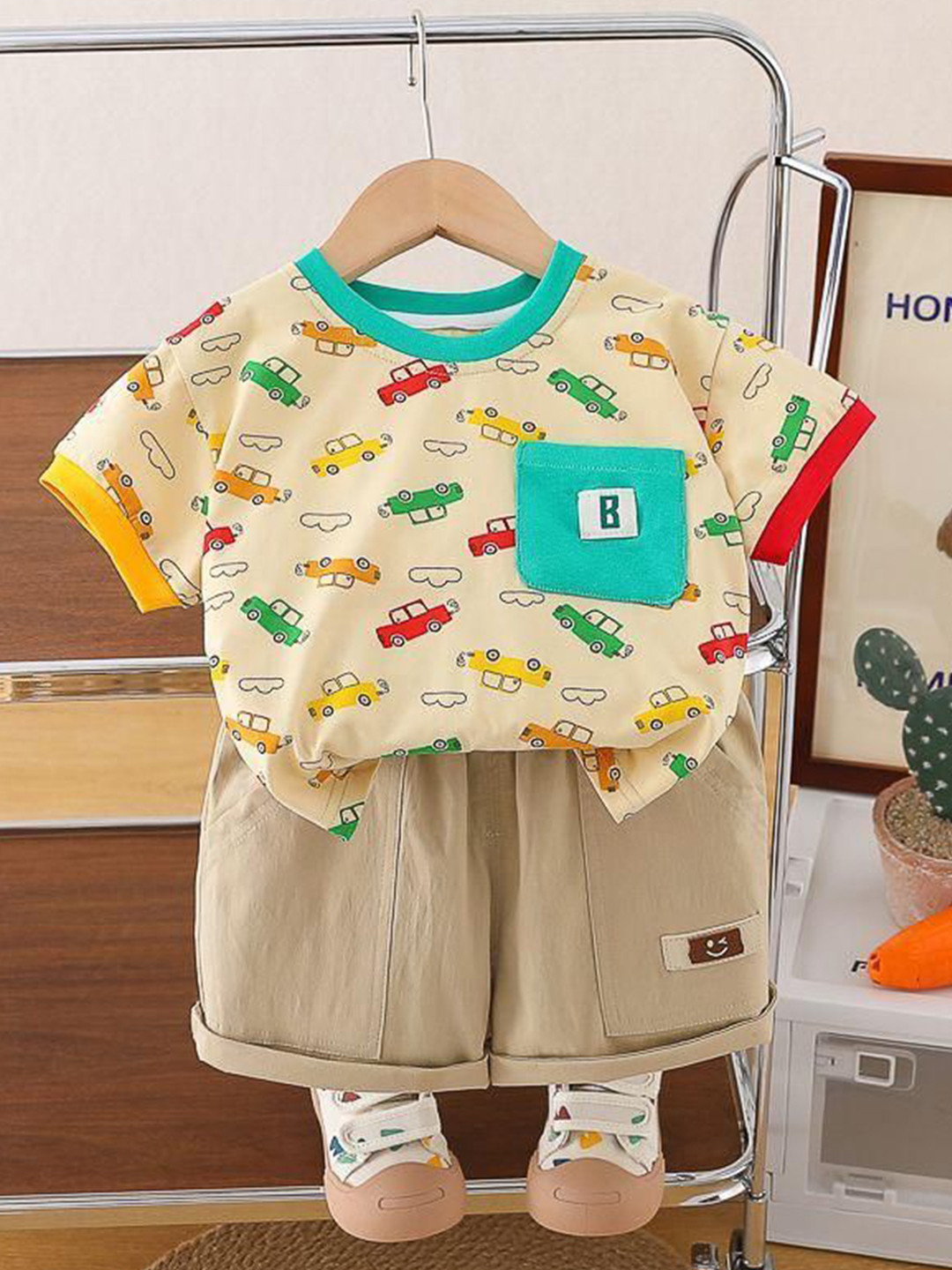 POP STREET KIDS Boys Abstract Printed T-shirt with Shorts