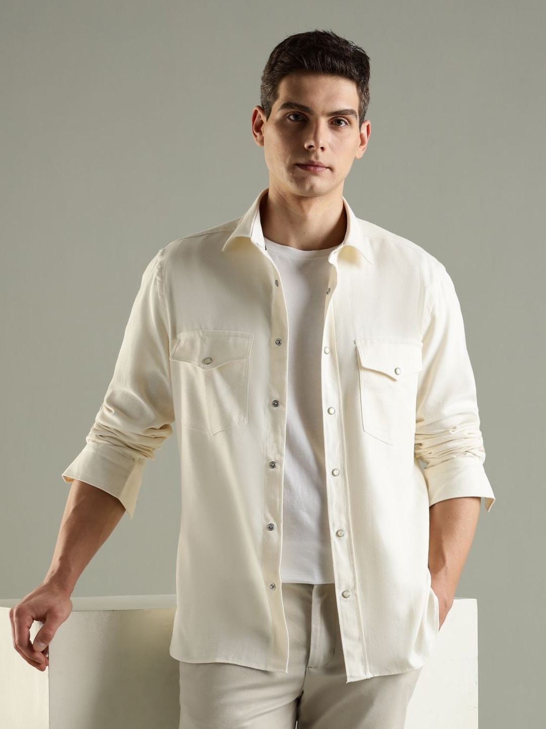 Tommy Hilfiger Europe Spread Collar Long Sleeves Casual Shirt