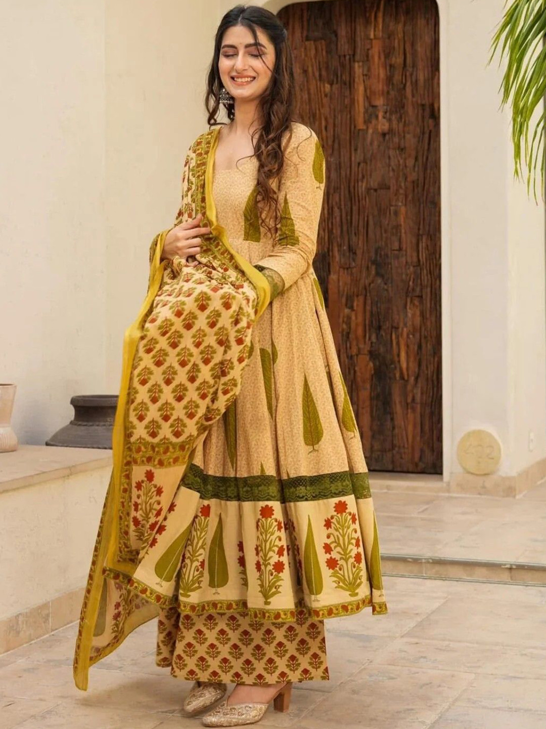 Wedani Women Floral Printed Angrakha Kurta with Palazzos &  Dupatta