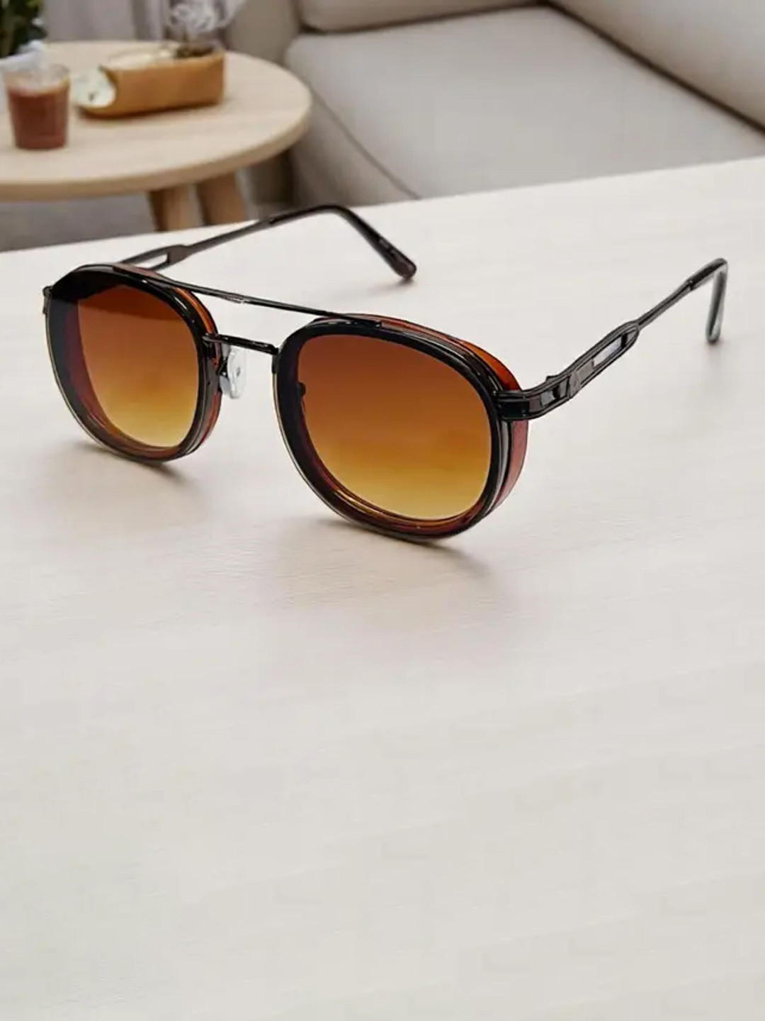 SpadeAces Men UV Protected Lens Round Sunglasses SP Boss 8007 Full Brown01