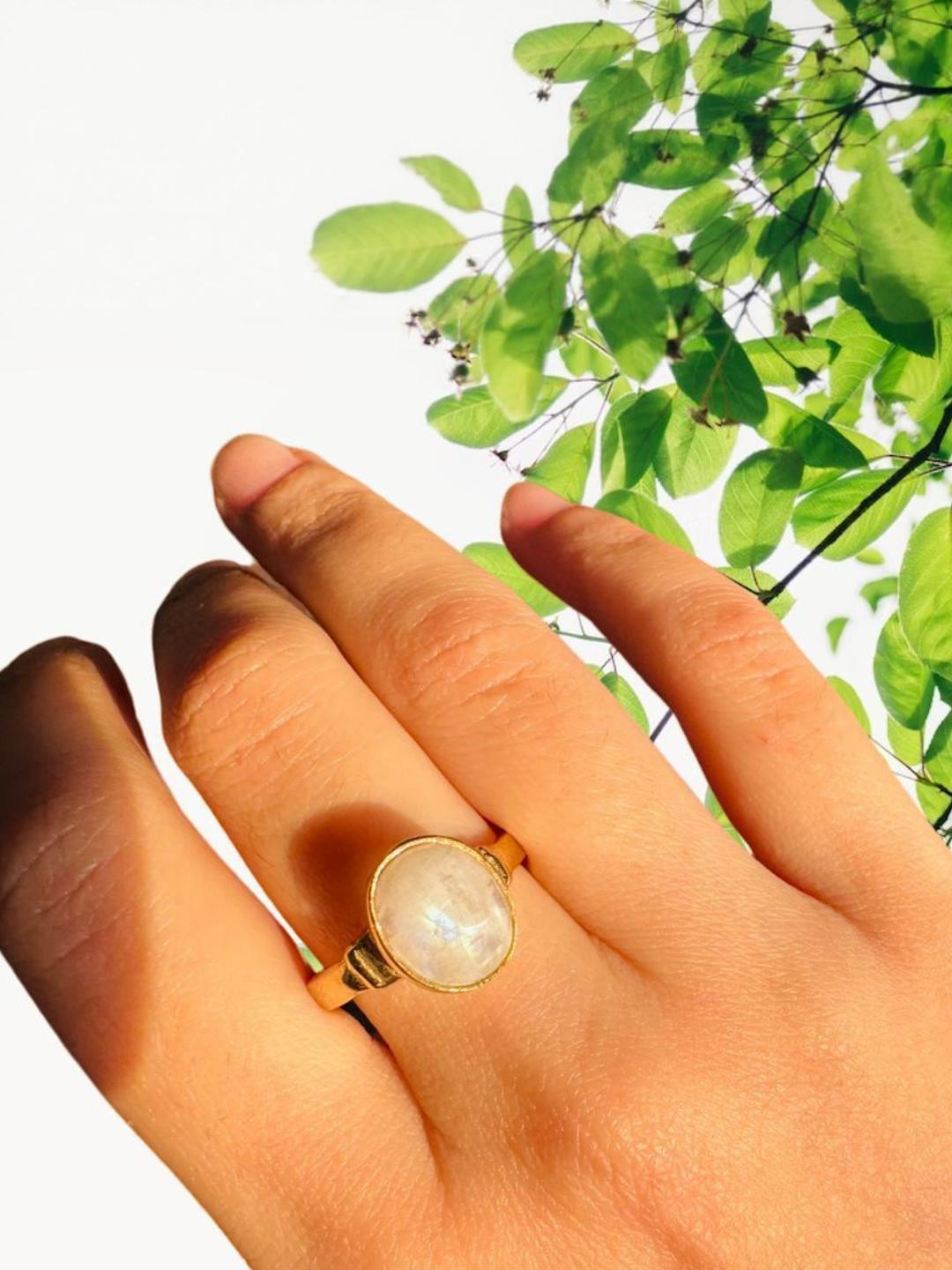 GenZcomplex Unisex Gold-Plated Gems Diamond Studded Finger Ring