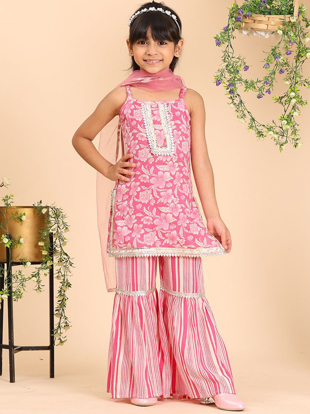 Cutiekins Girls Floral Print Regular Gotta Patti Kurta with Sharara & With Dupatta