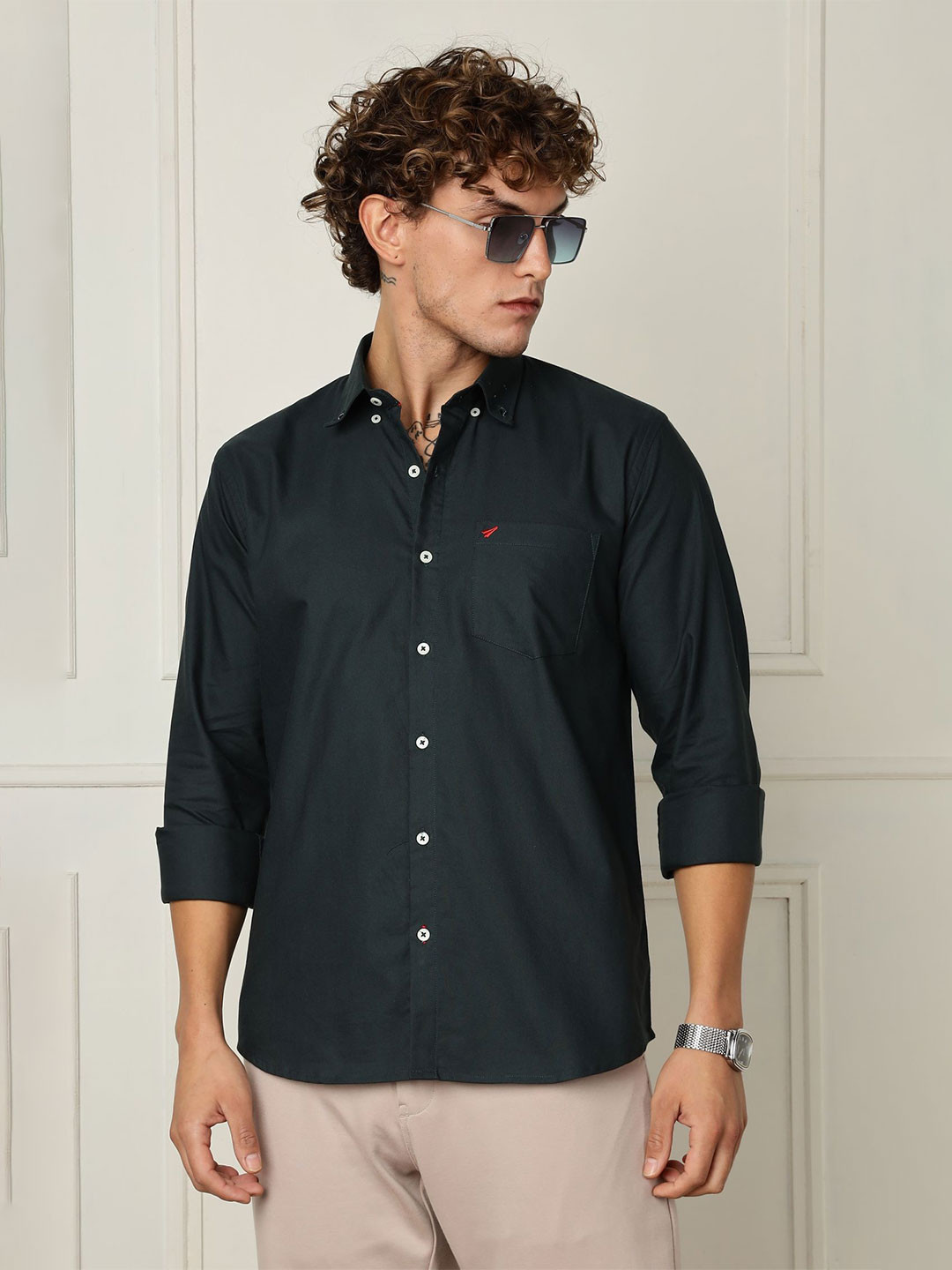 INVICTUS India Slim Fit Button-Down Collar Oxford Weave Wrinkle Free Cotton Casual Shirt