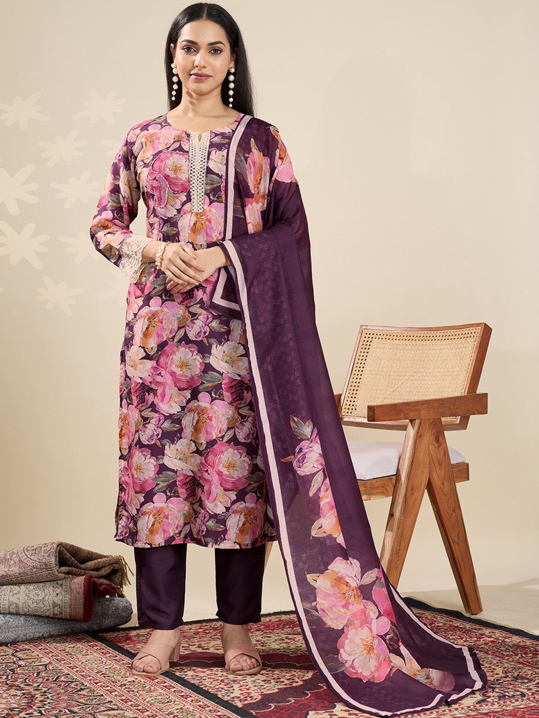 TASRIKA Floral Printed Notch Neck Straight Kurta With Trousers & Dupatta
