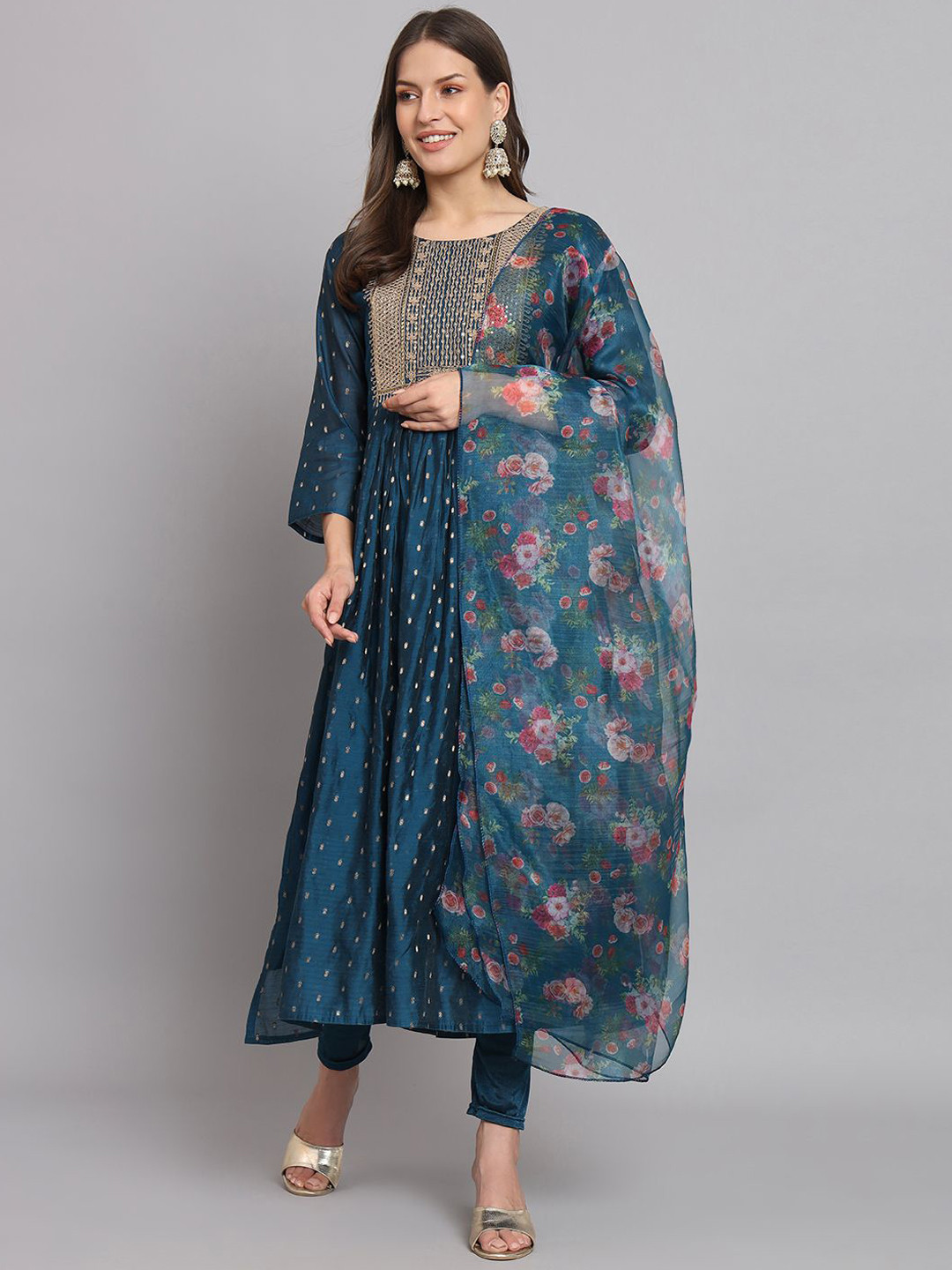 VredeVogel Women Woven Design Aari Work Chanderi Silk Kurta with Legging and Dupatta