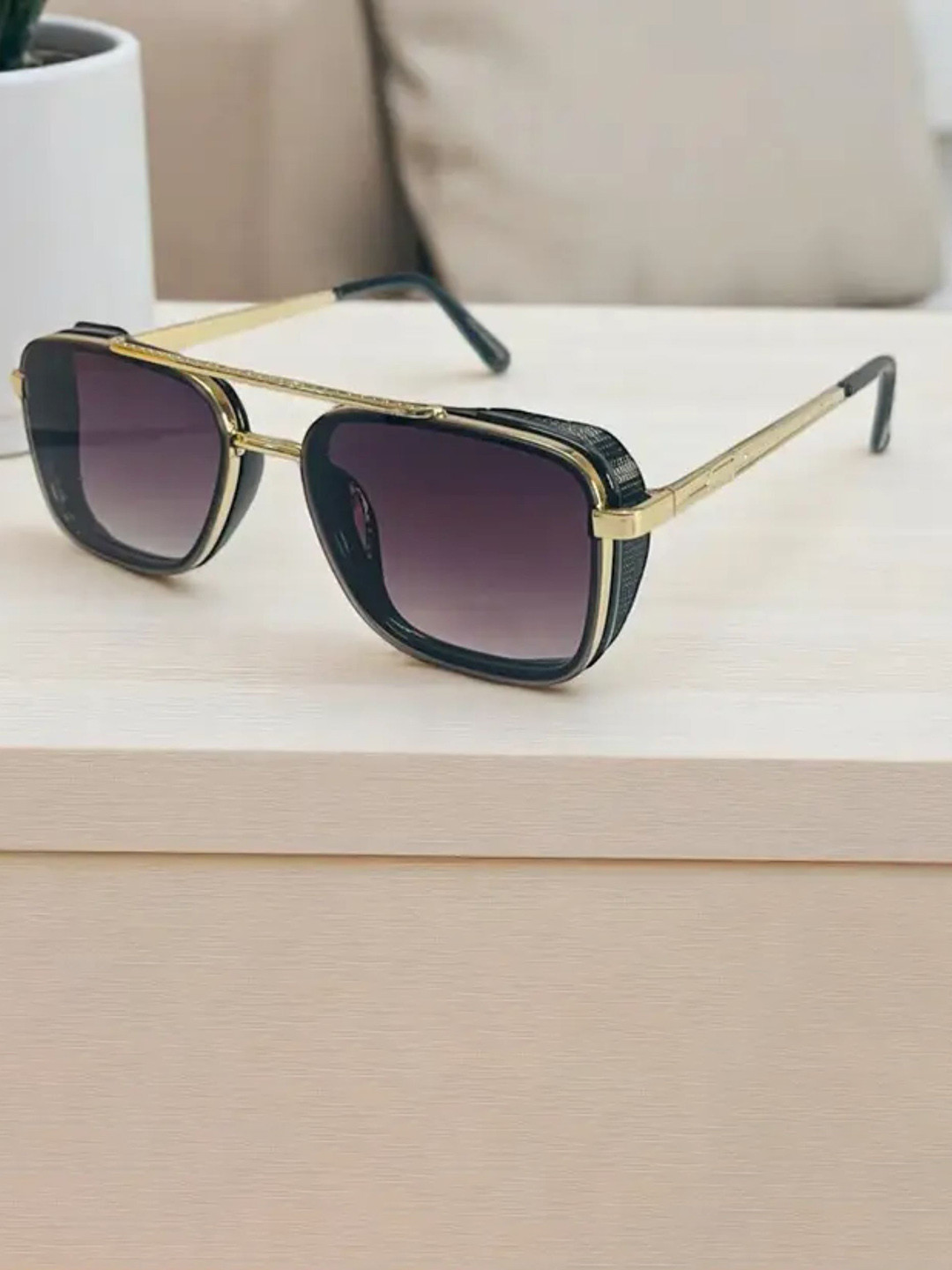 SpadeAces Men Square Sunglasses With UV Protected Lens SP Boss 8008