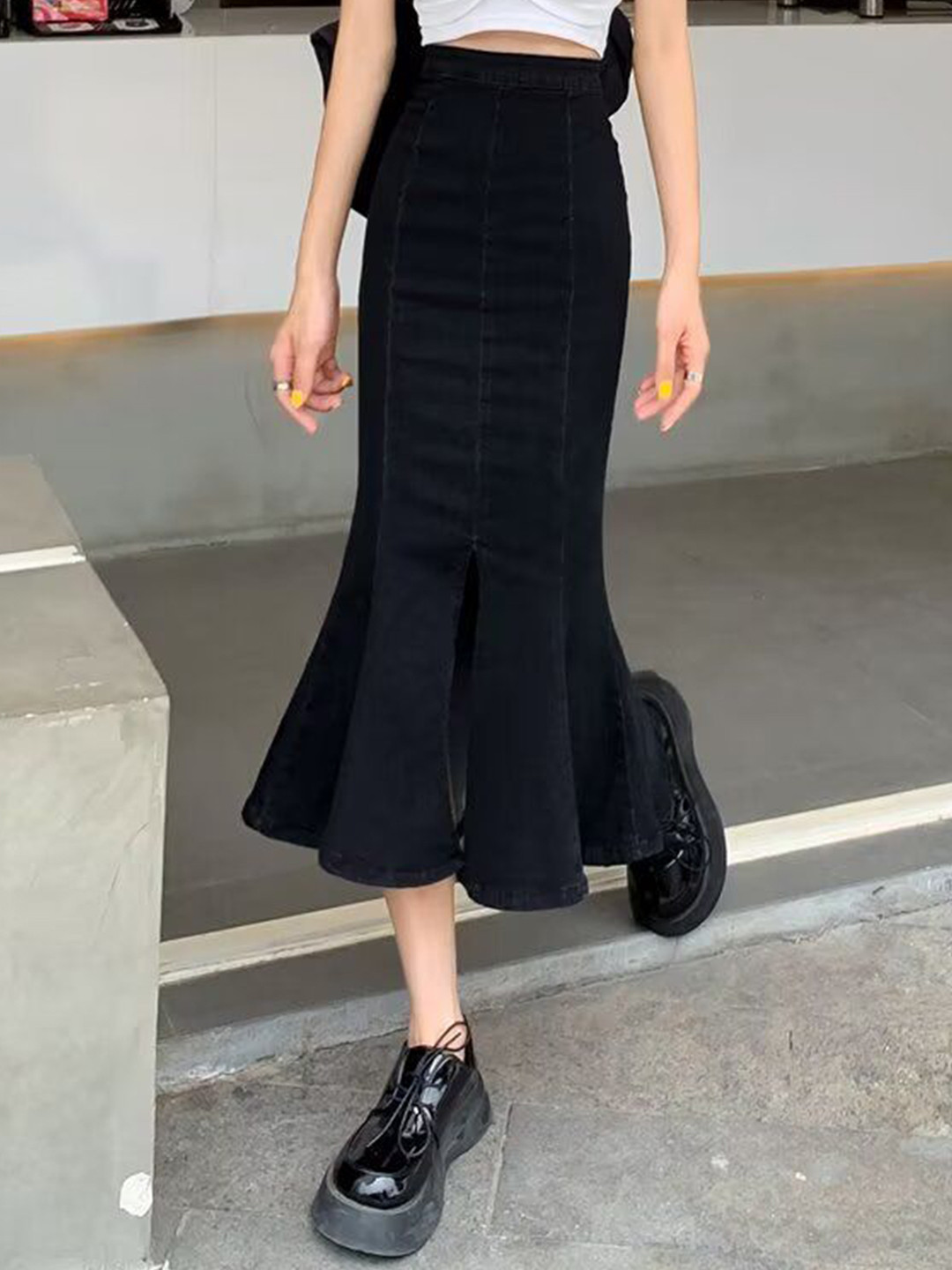 StyleCast x Revolte Trumpet Midi Skirt