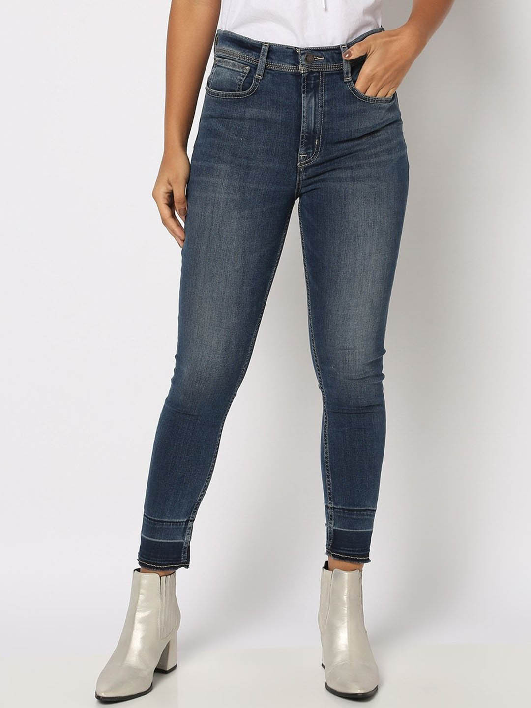GAP Skinny Fit High-Rise Light Fade Non Stretchable Cotton Jeans