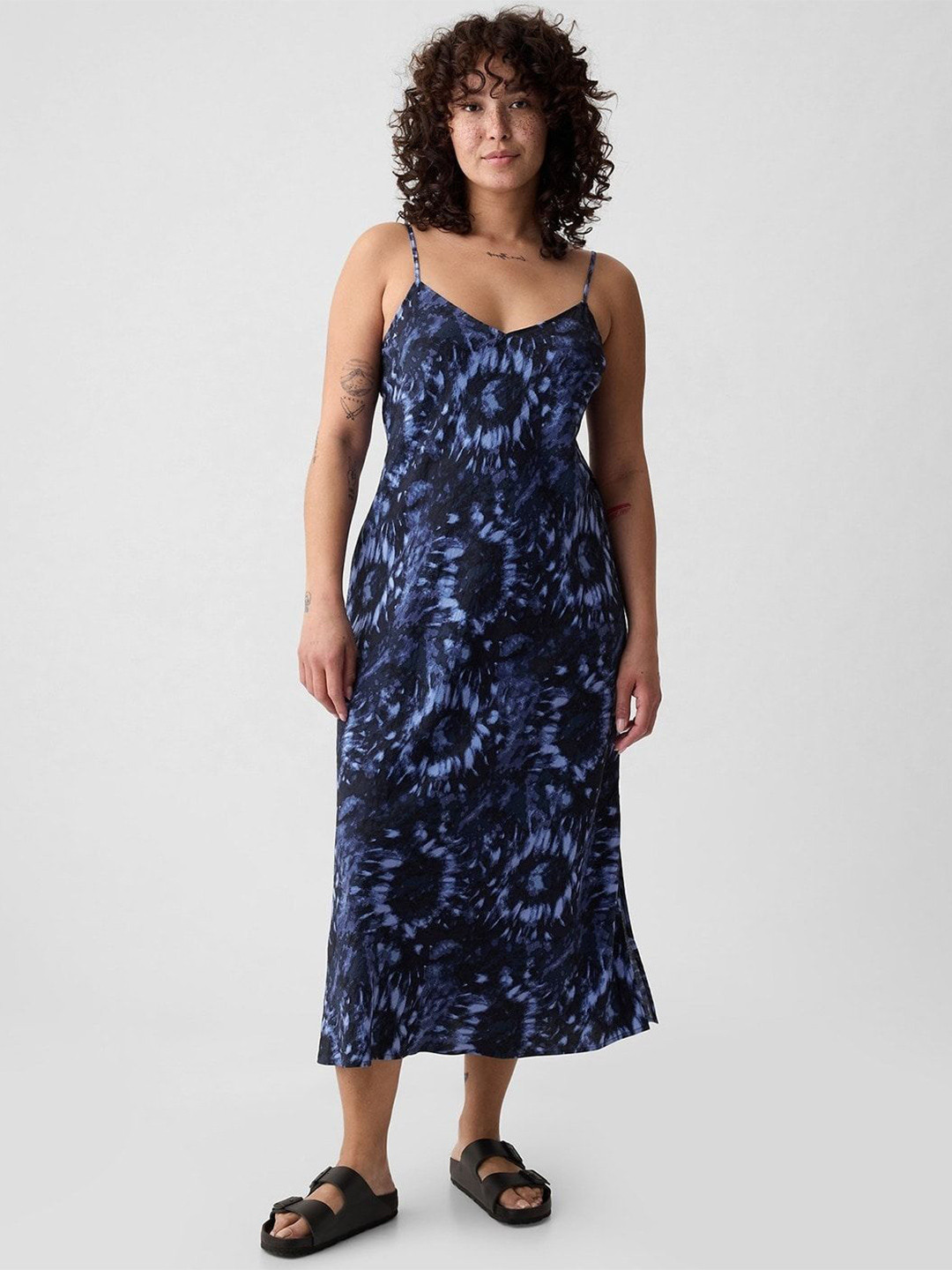 GAP Women Abstract Printed Longline Strappy Midi Dress