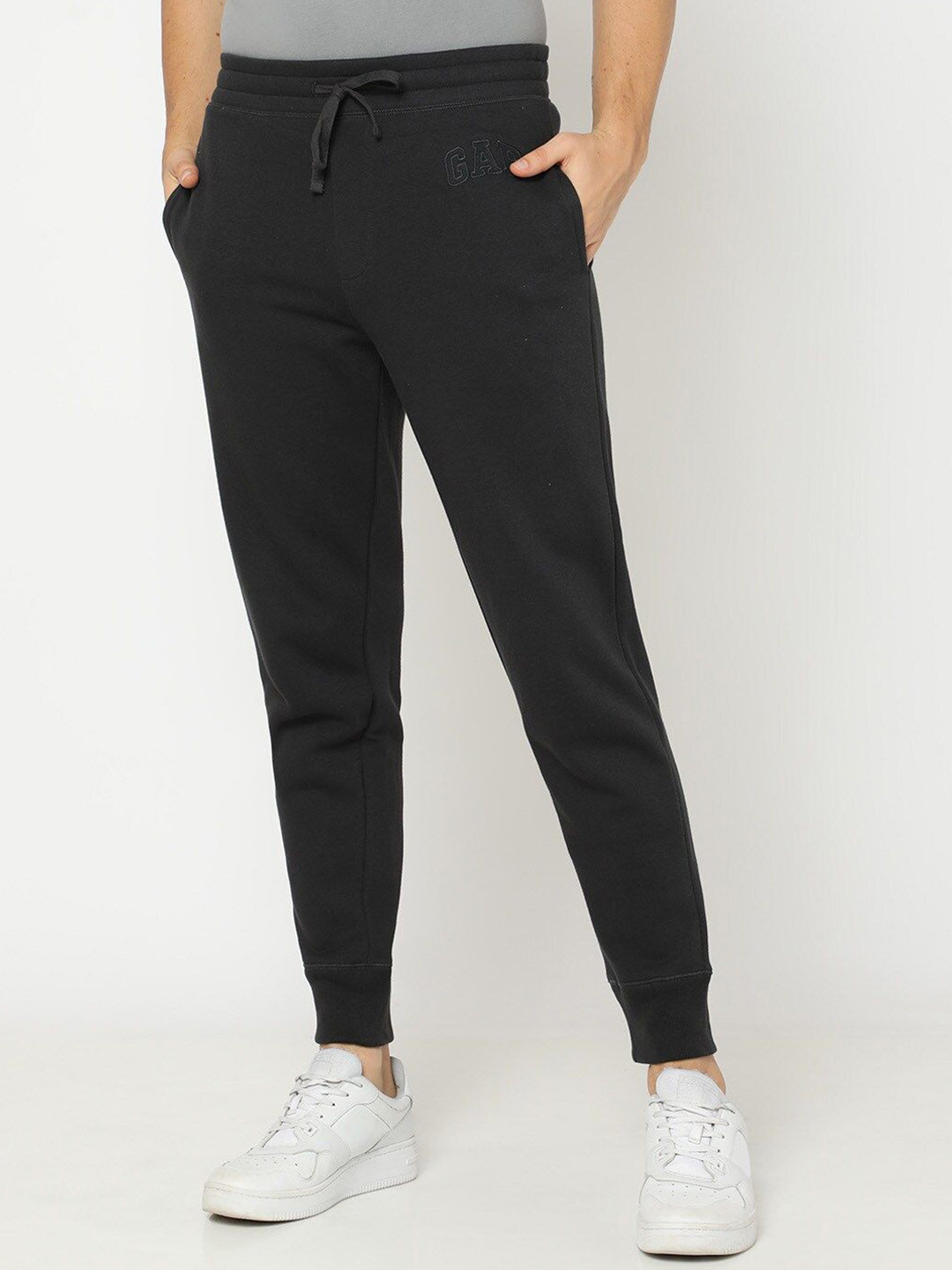 GAP Men Logo Printed Mid-Rise Joggers