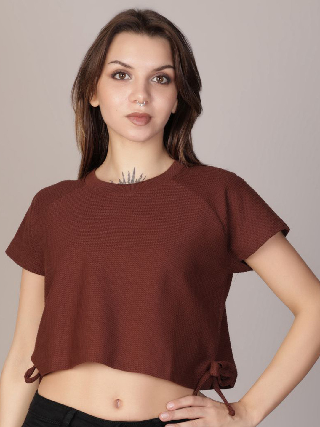 V-Mart Ribbed Crew Neck Tie-Up Crop Top