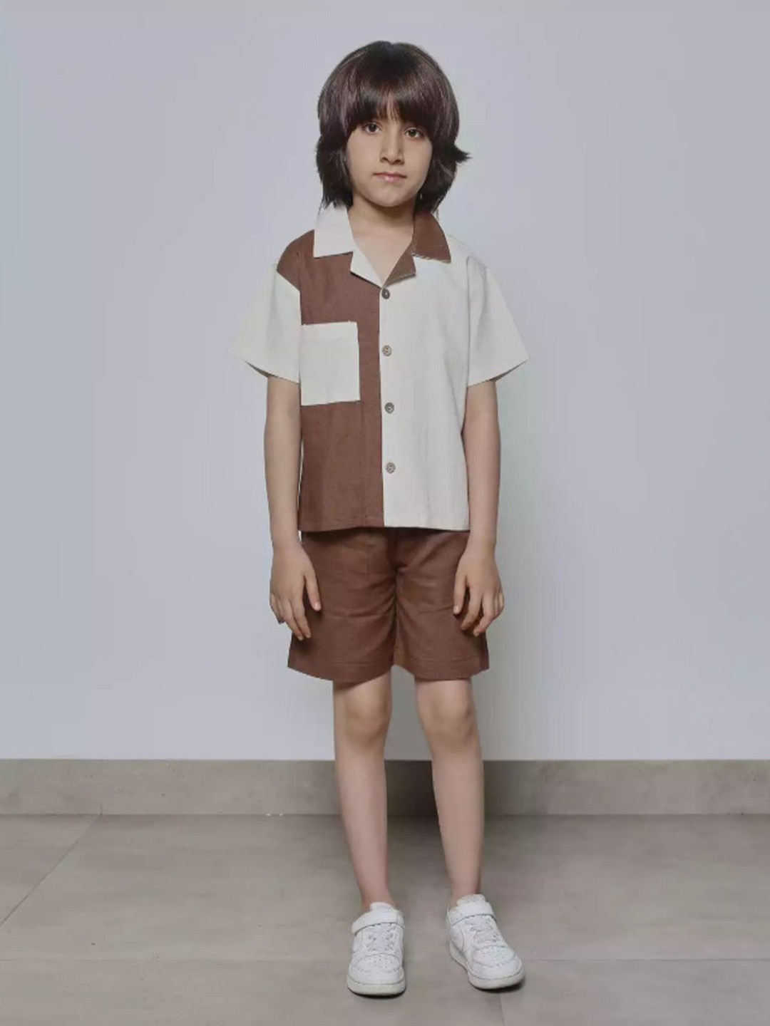 SANA CLOTHING Boys Colourblocked Pure Cotton Shirt With Shorts
