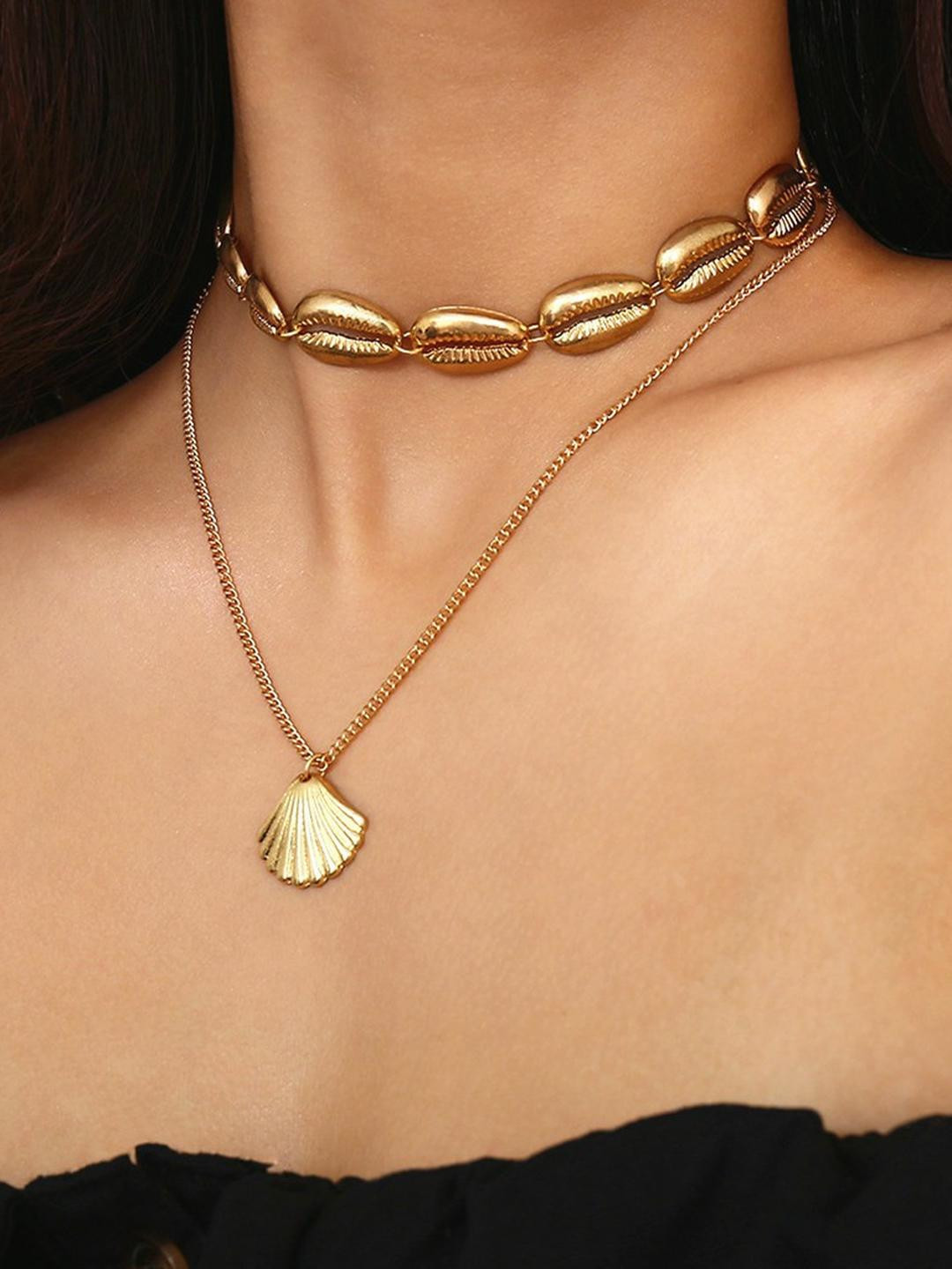 Arzonai Gold Metal Necklace