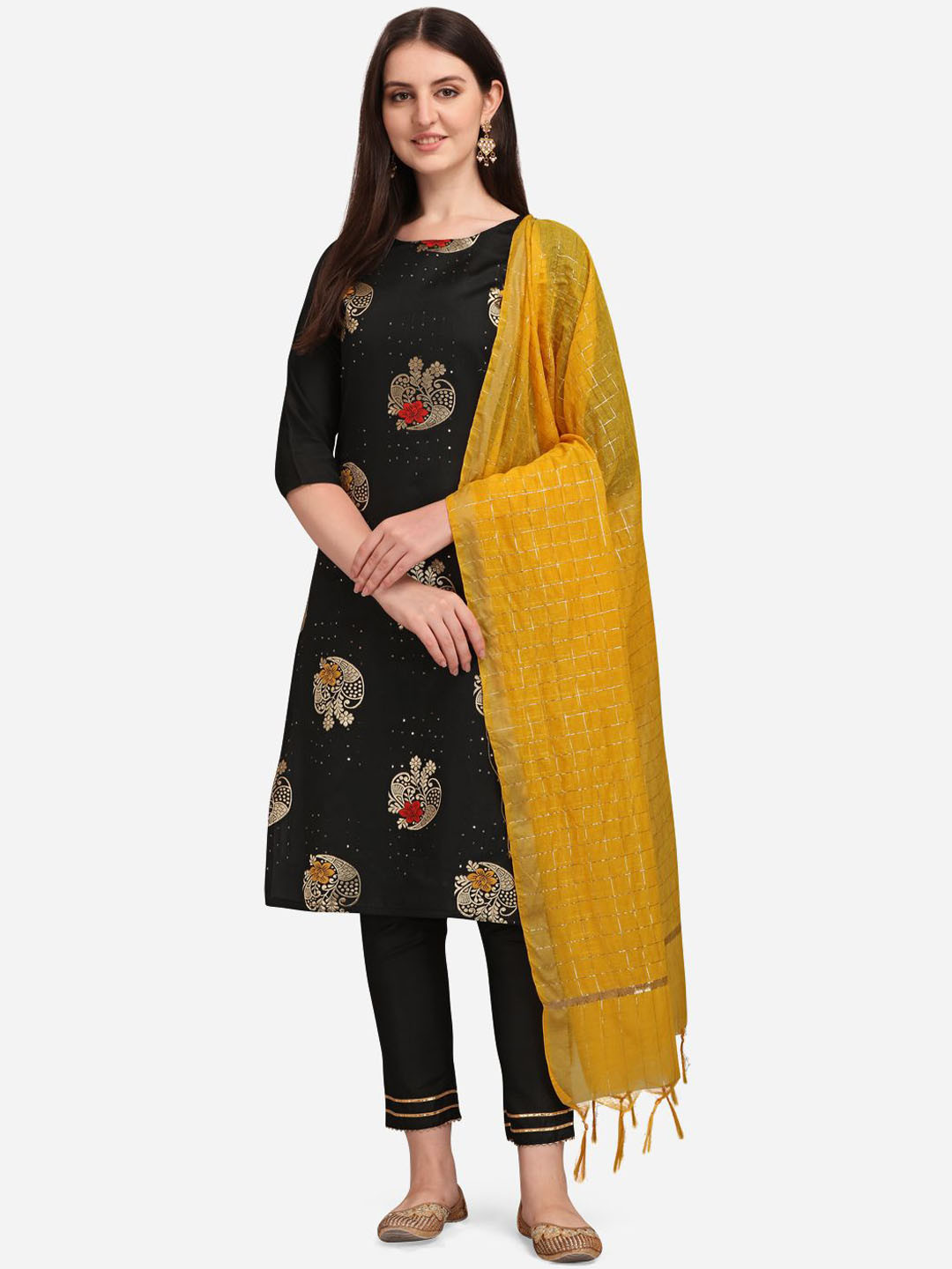 Women Floral Printed Kurta with Trousers & Dupatta