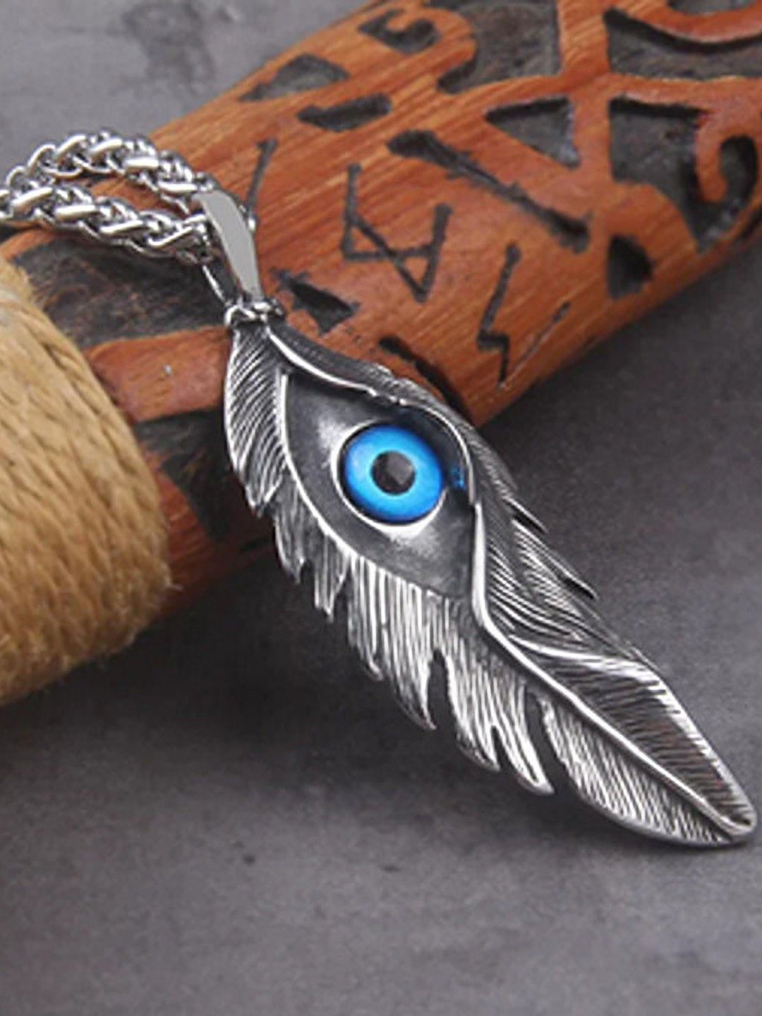 Heer Collection  Stainless Steel Contemporary Devil Eyes Feather Pendant With Chain