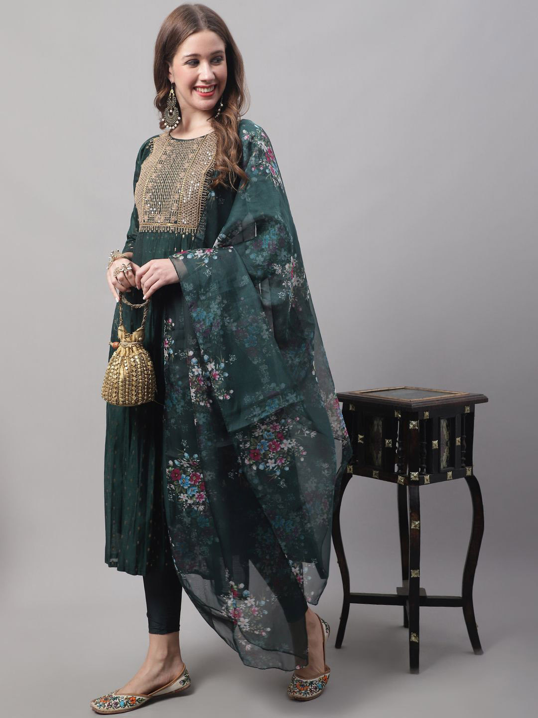 VredeVogel Women's Chanderi Kurta with Legging and Dupatta