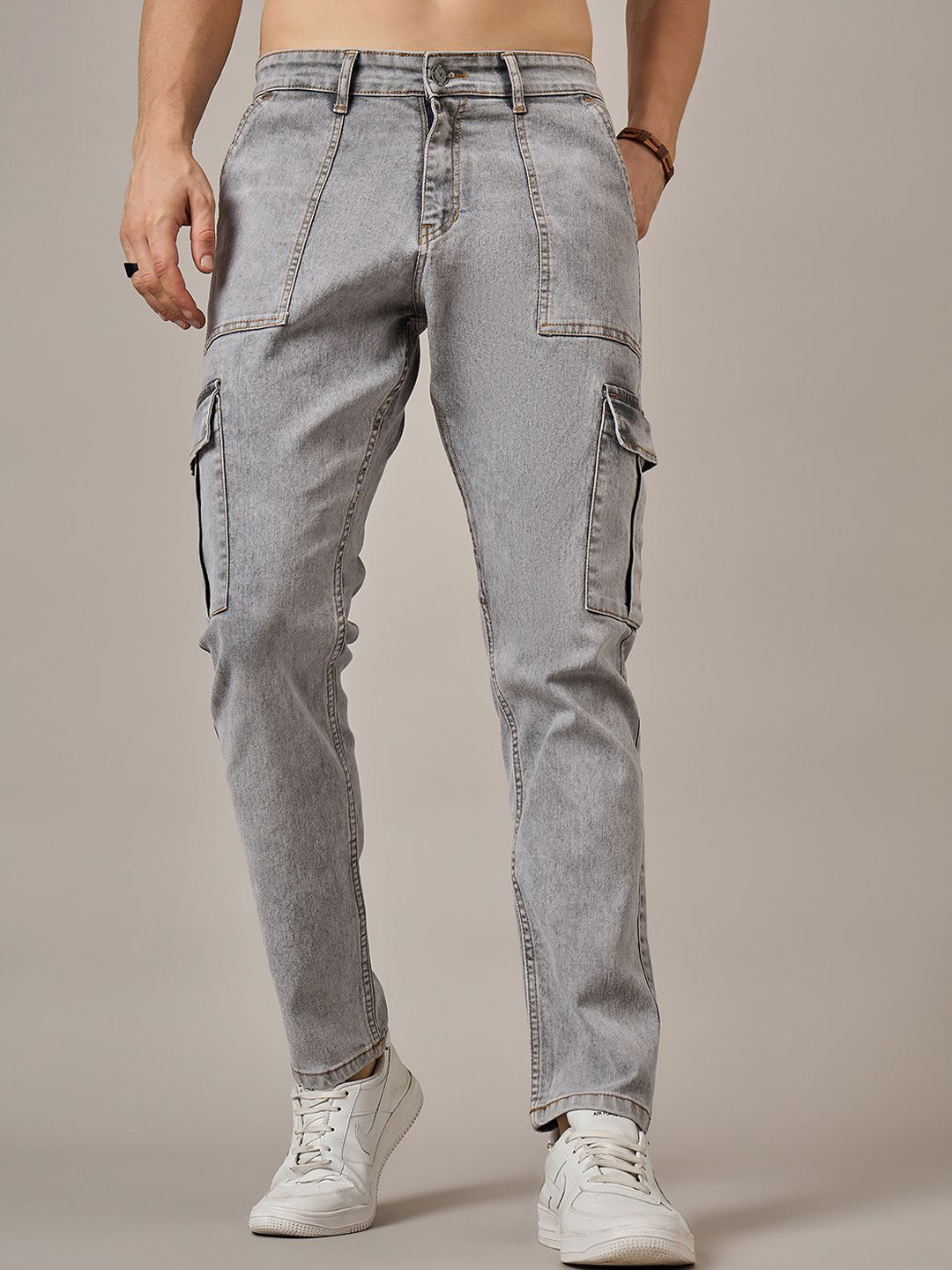STUDIO NEXX Men Straight Fit Mid-Rise Heavy Fade Cotton Jeans