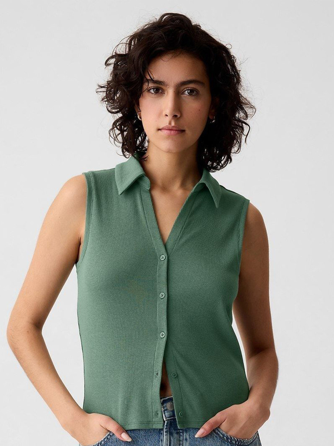 GAP Women Ribbed Button-Down Sleeveless Top