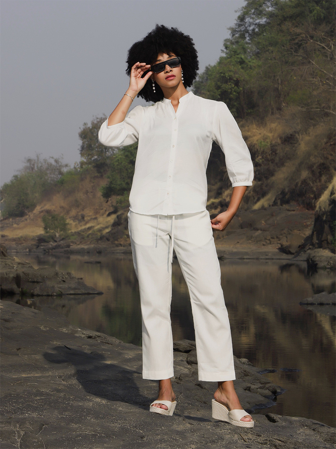 ROAR FOR GOOD White Hemp Pleated Top with Stand Collar & Coconut Button