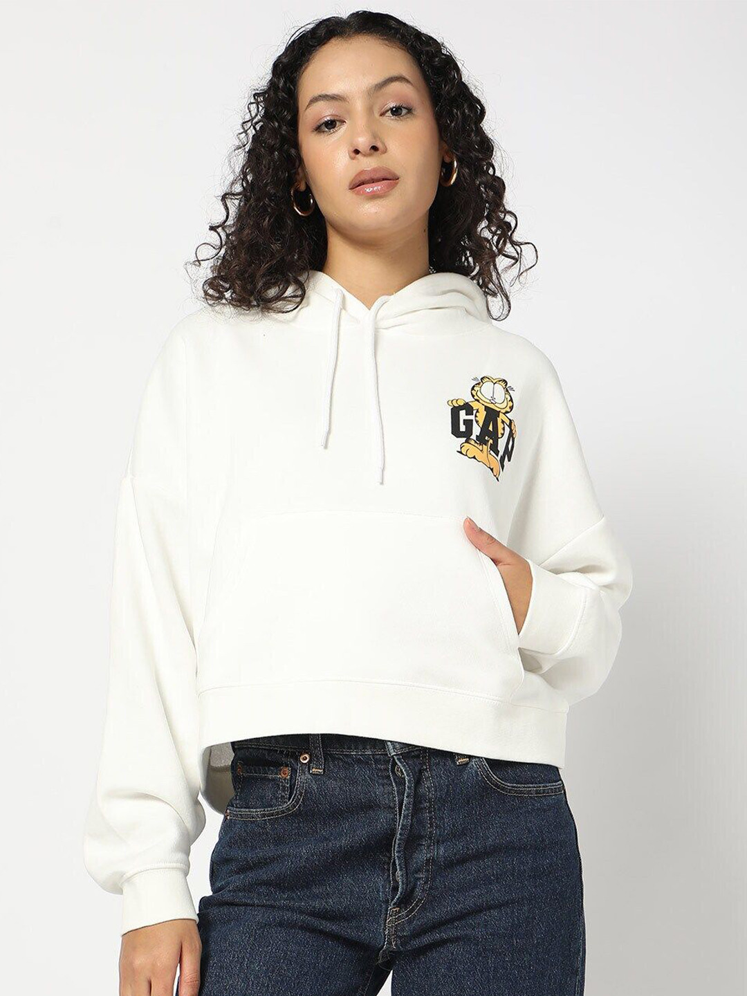 GAP Garfield Women Graphic Printed Hooded Cropped Pullover