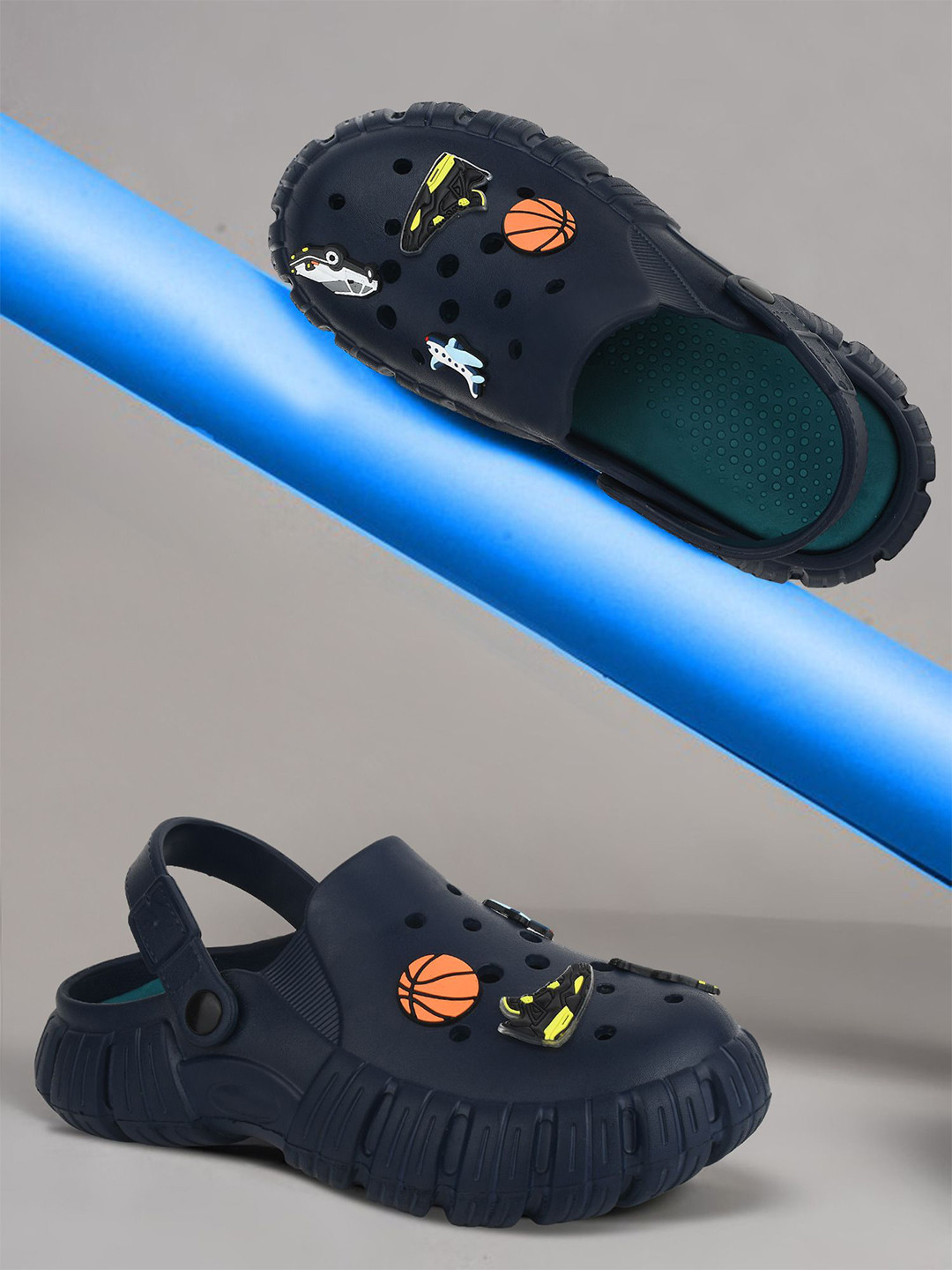 GOKIK Men Self Design EVA Clogs