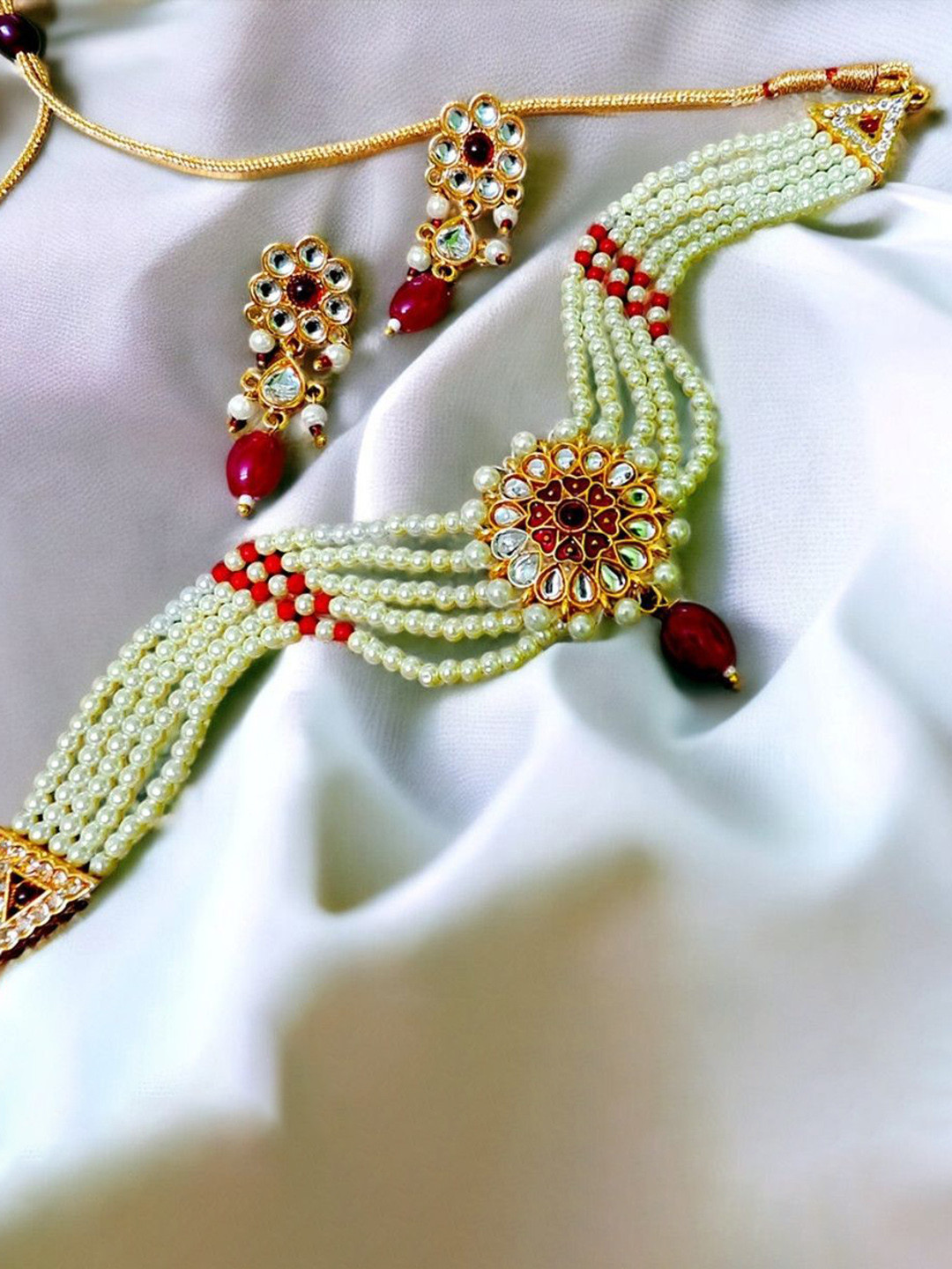 RAJASTHANI GAHANA Gold-Plated Stone Studded &  Budded Jewellery Set