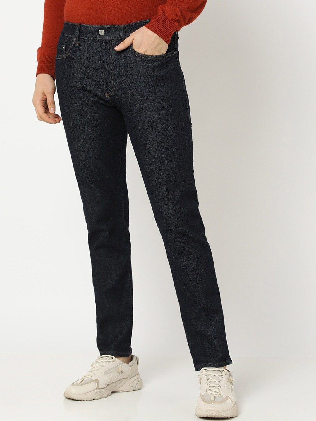 GAP Men Light-Wash Slim Fit Mid-Rise Clean Look Non Stretchable Jeans