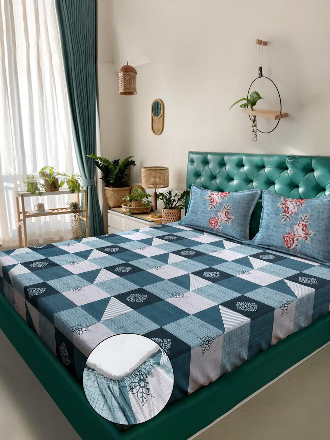 KLOTTHE Blue Geometric 400 TC King Bedsheet with 2 Pillow Covers