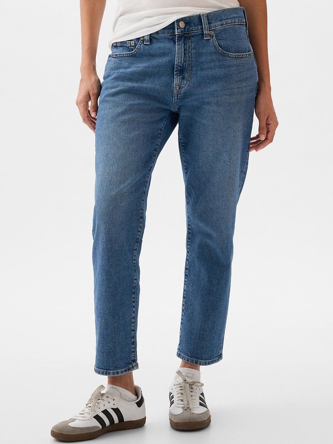 GAP Women Mom Fit High-Rise Light Fade Jeans