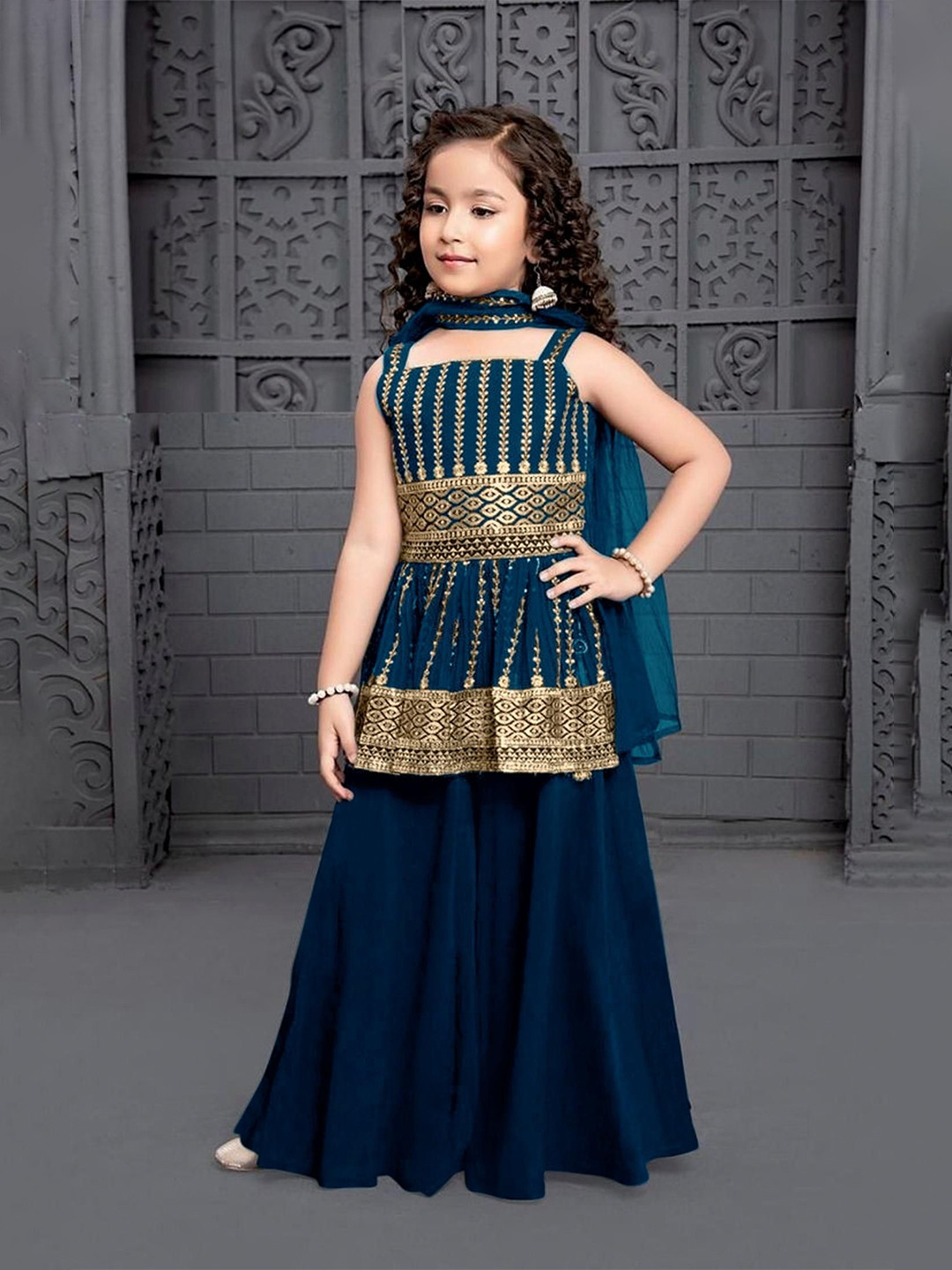 Tulsi Creation Girls Ethnic Motifs Embroidered Empire Kurta with Palazzos & With Dupatta