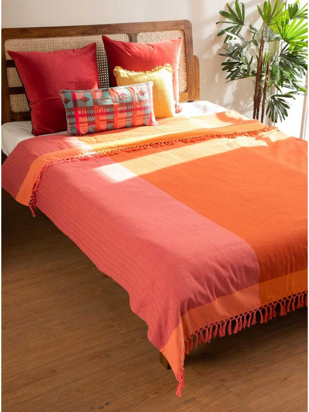 FREEDOM TREE Oram Orange-Coloured & Pink Colour-Blocked Double Bedcover