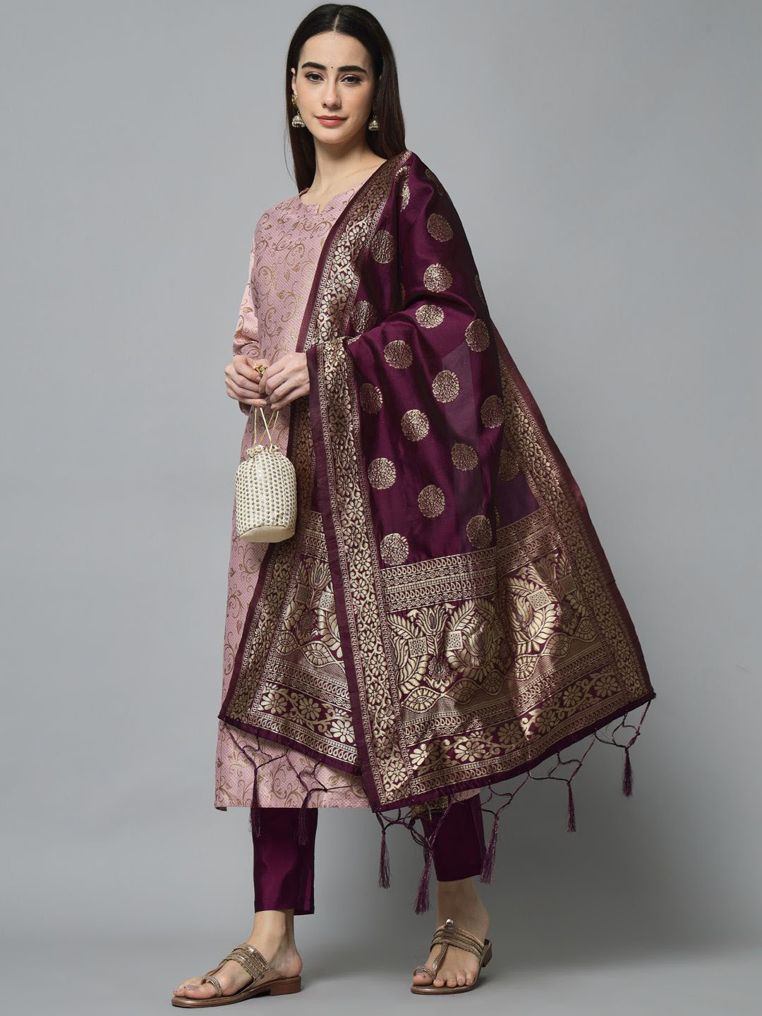 VredeVogel Women Ethnic Motifs Embroidered Regular Kurta with Trousers & With Dupatta