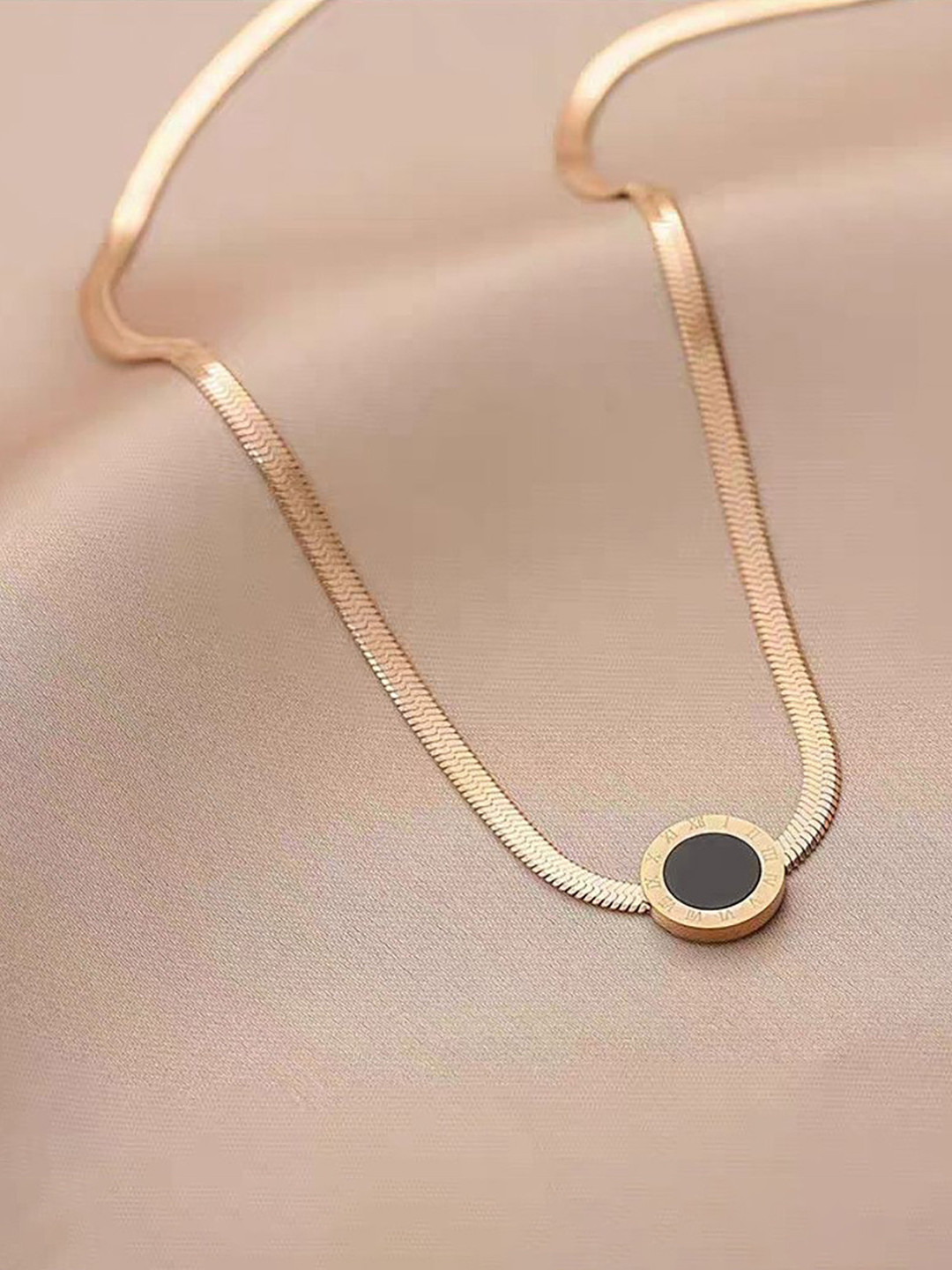 GLOWZI Jumsa Gold-Plated Stainless Steel Anti Tarnish Chain