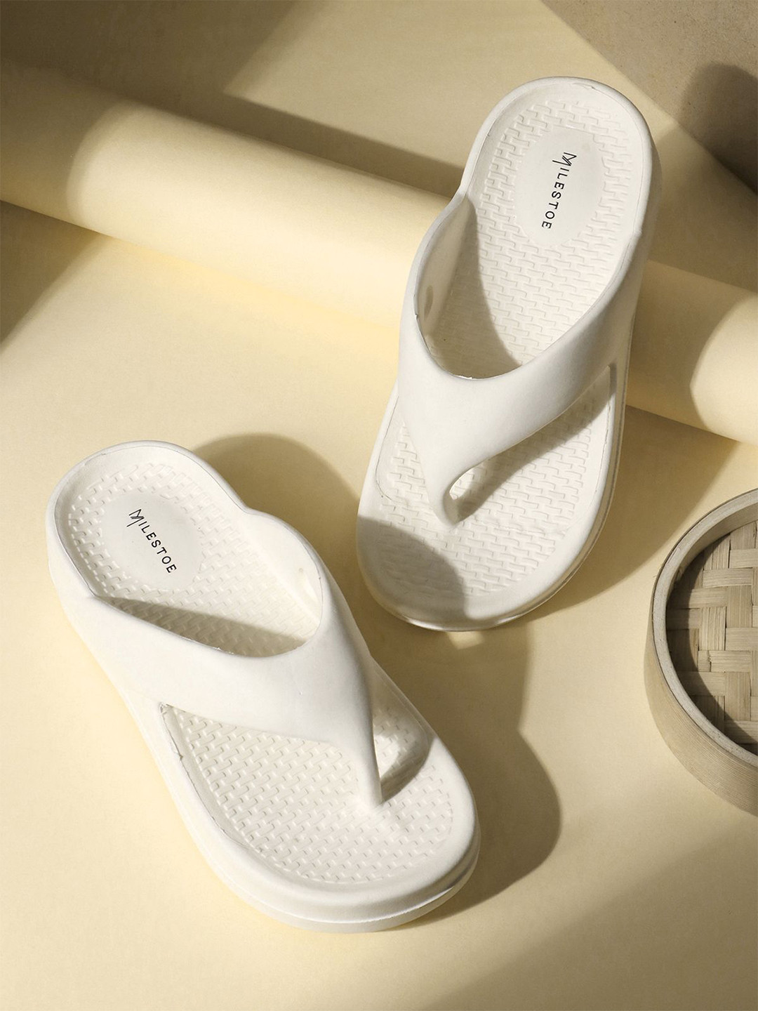 MILESTOE Iris Women Thong Flip-Flops