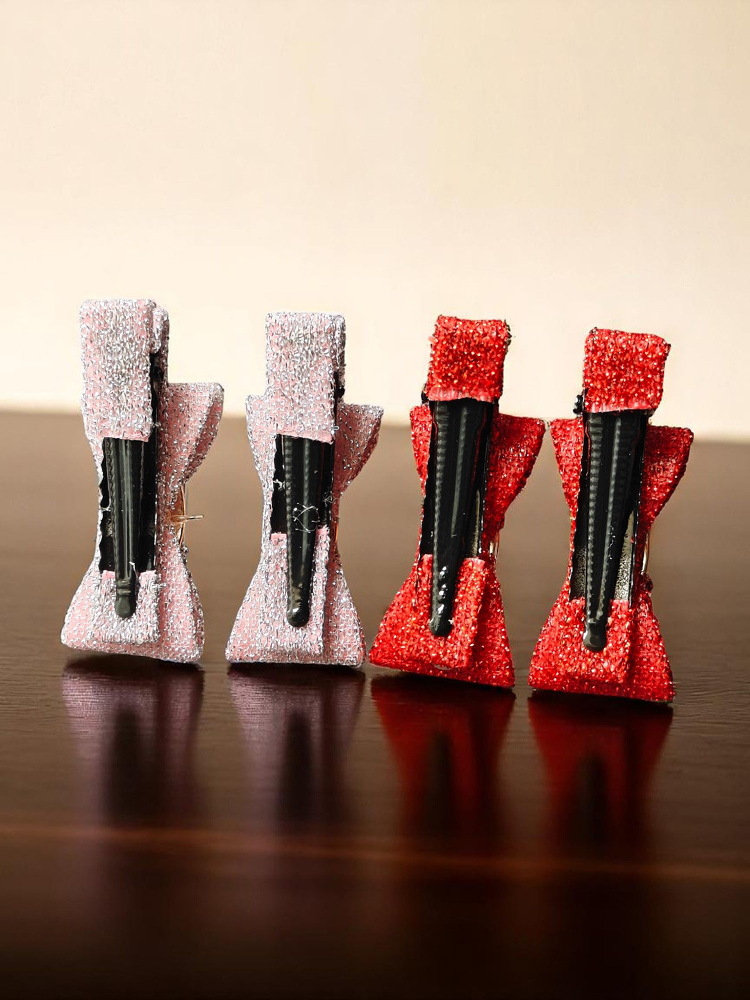 LYTIX Girls Set Of 4 Glittery Metal Alligator Hair Clips